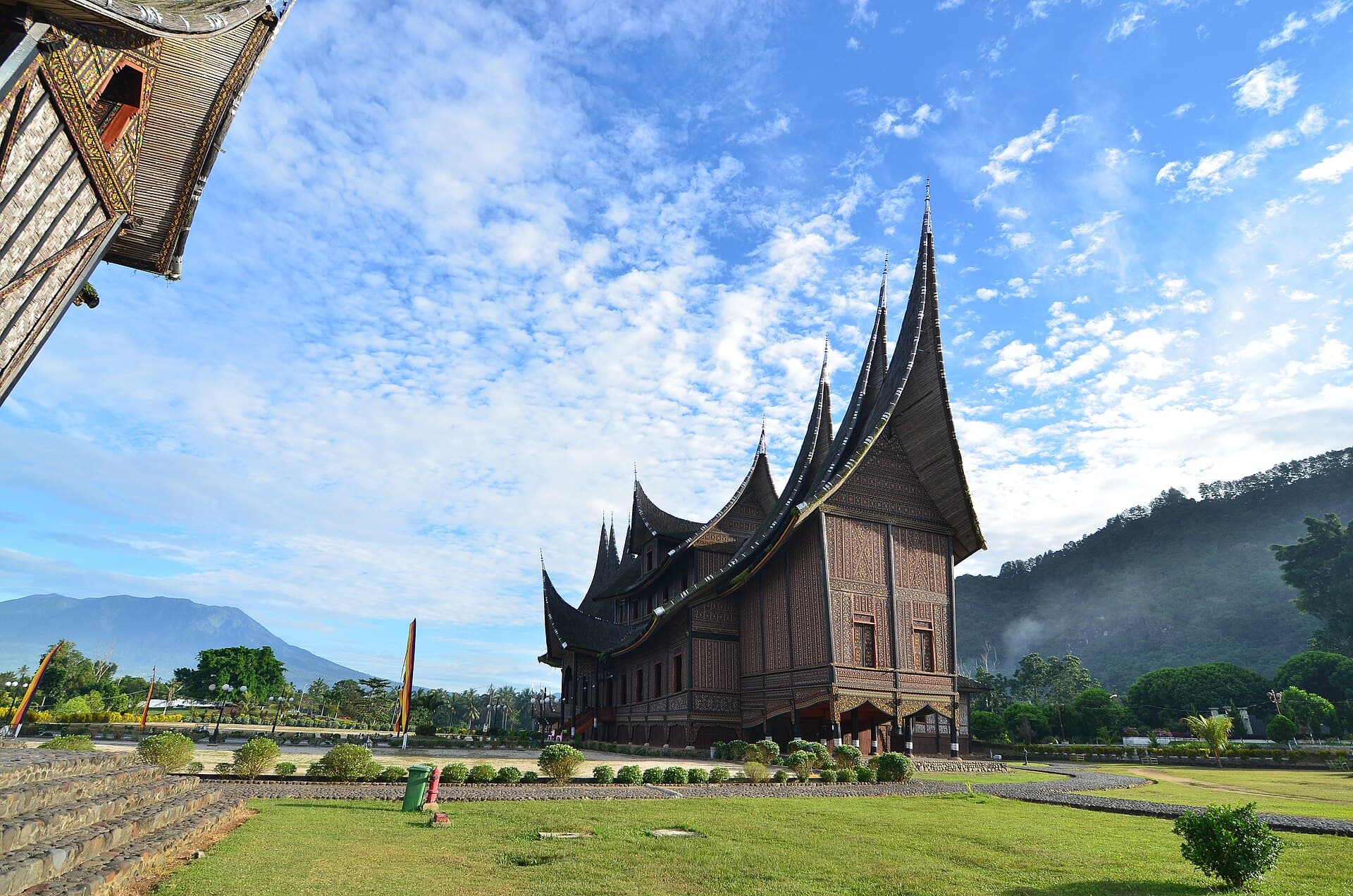 Pagaruyung Palace (Istano Basa), Bukittinggi