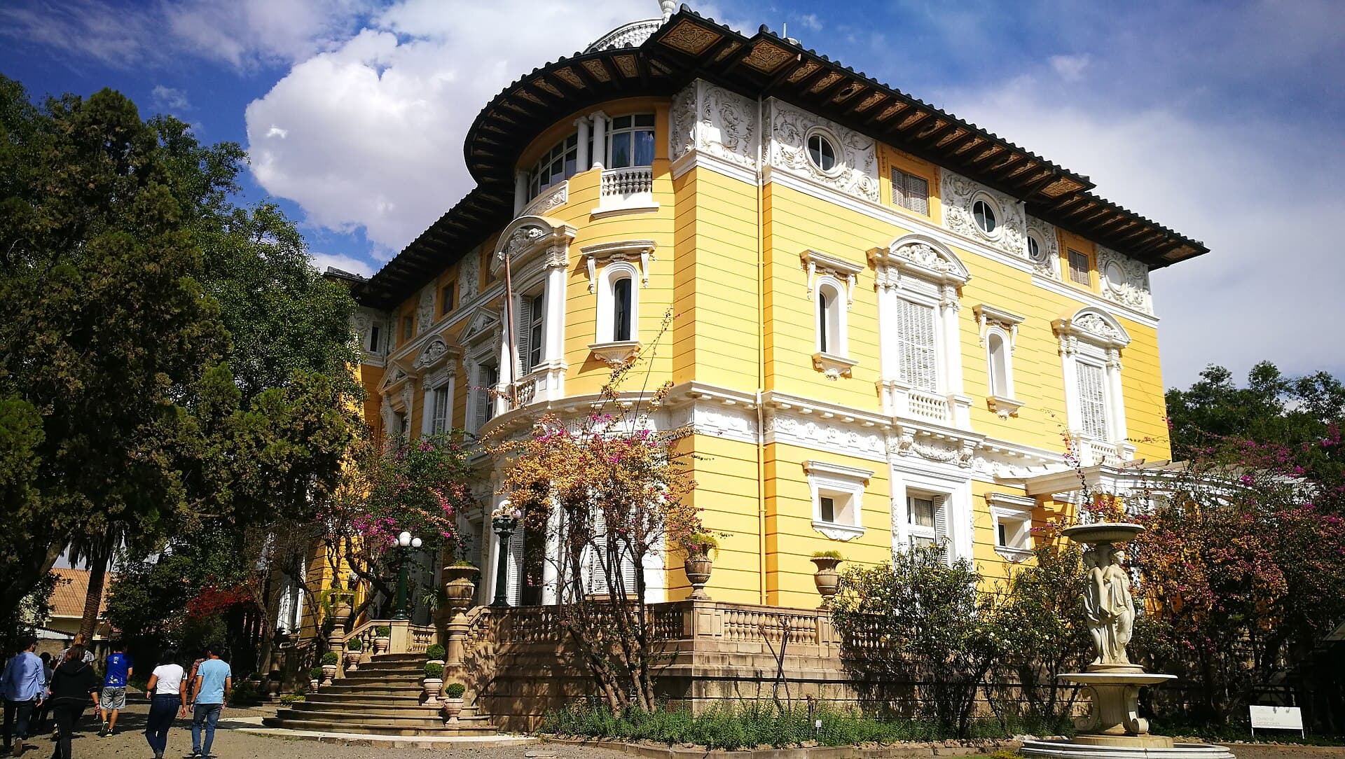 Palacio Portales, Cochabamba