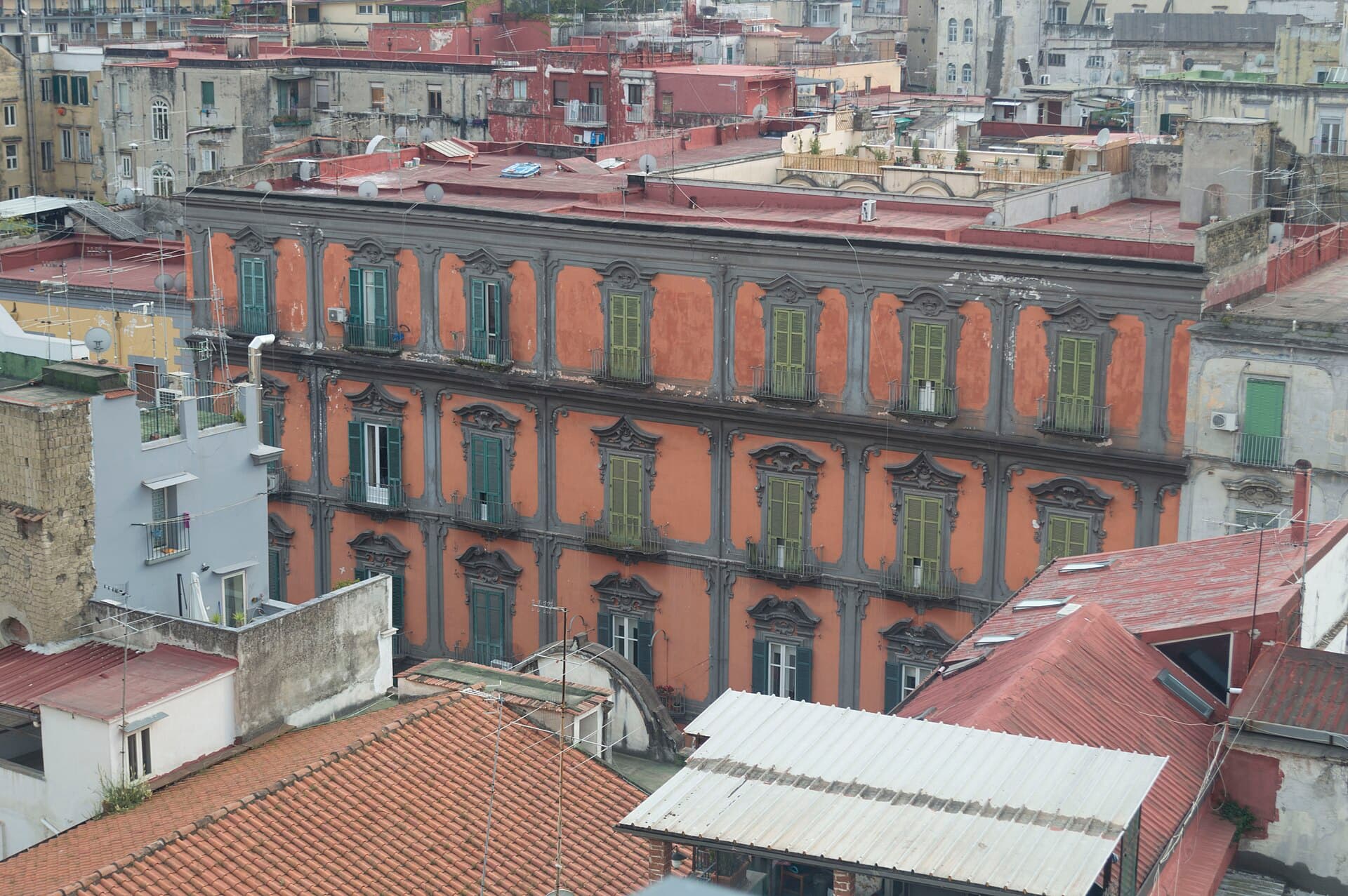 Palazzo dello Spagnolo, Naples