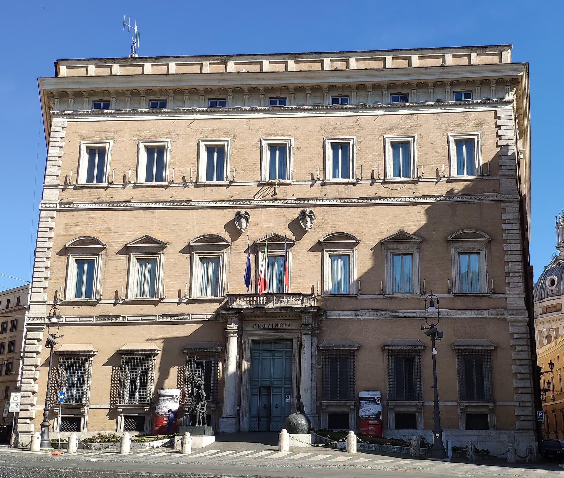 The Roman Domus of Palazzo Valentini, Rome