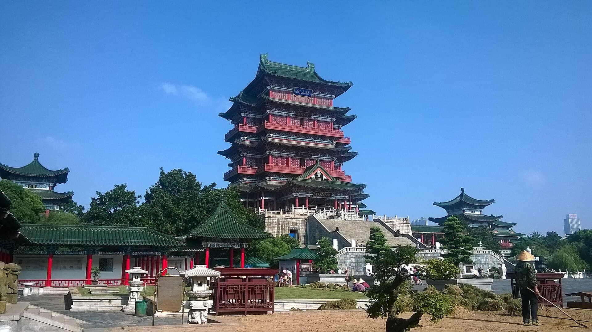 Pavilion of Prince Teng (Tengwang Pavilion)