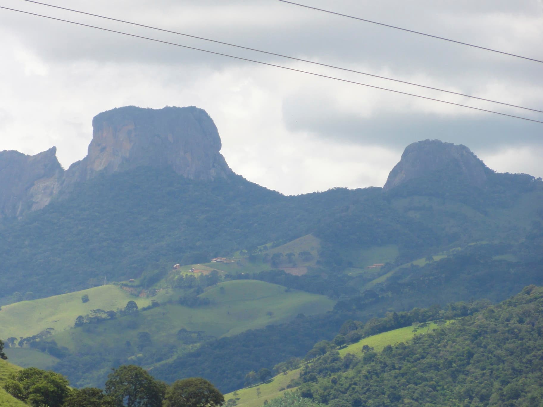 Pedra do Baú, São Bento do Sapucaí
