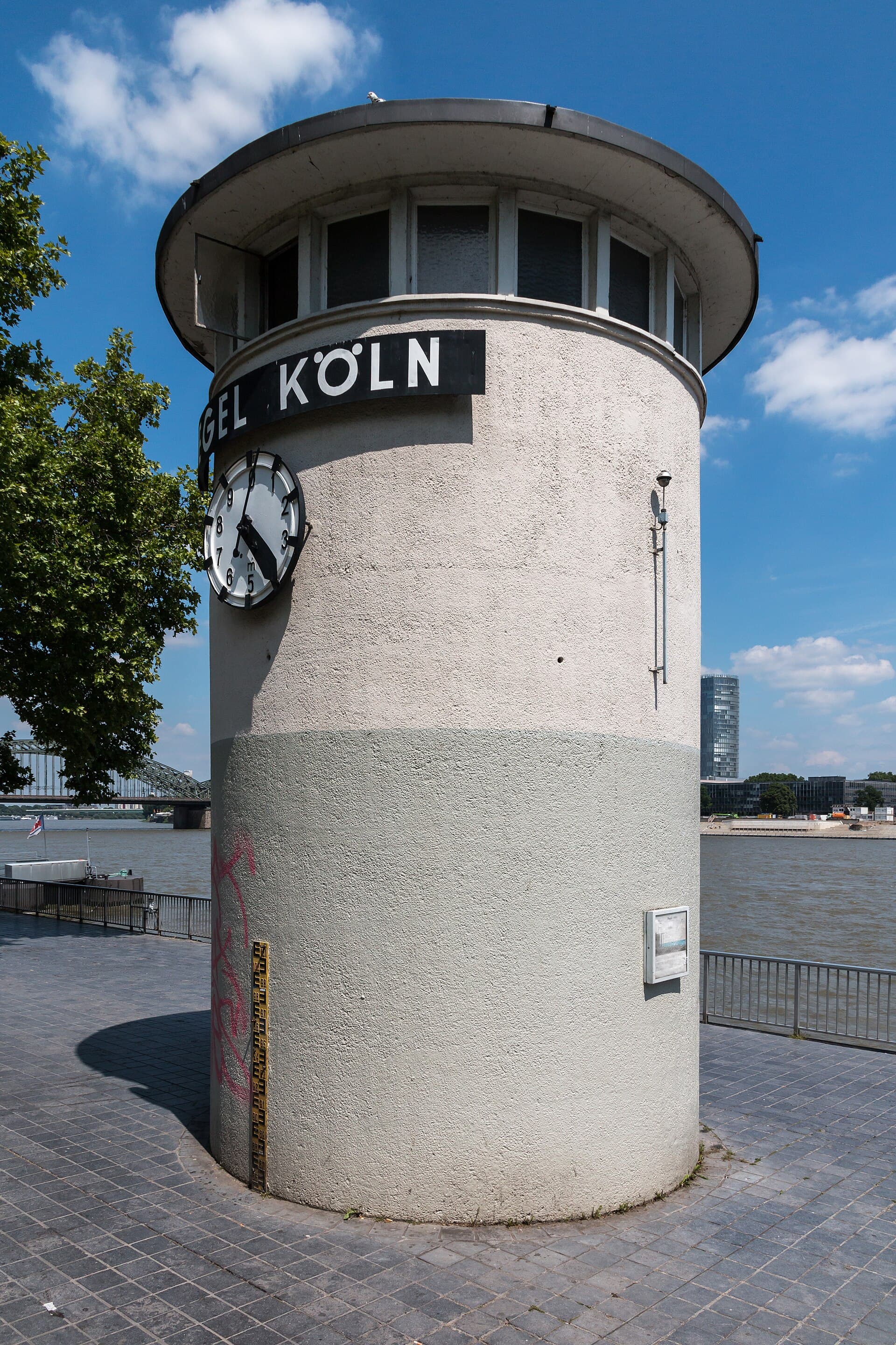 Cologne River Gauge, Cologne