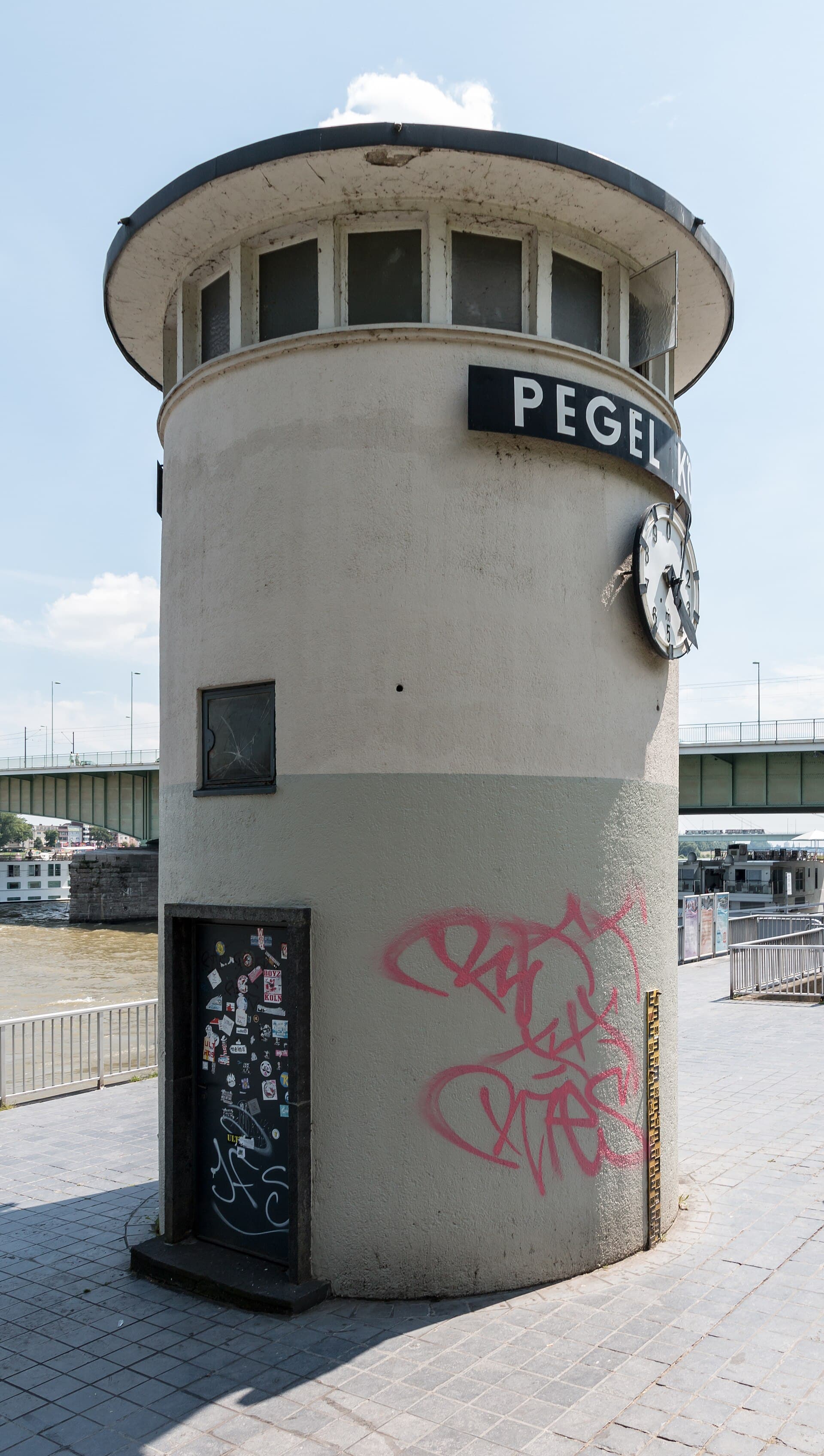 Cologne River Gauge, Cologne