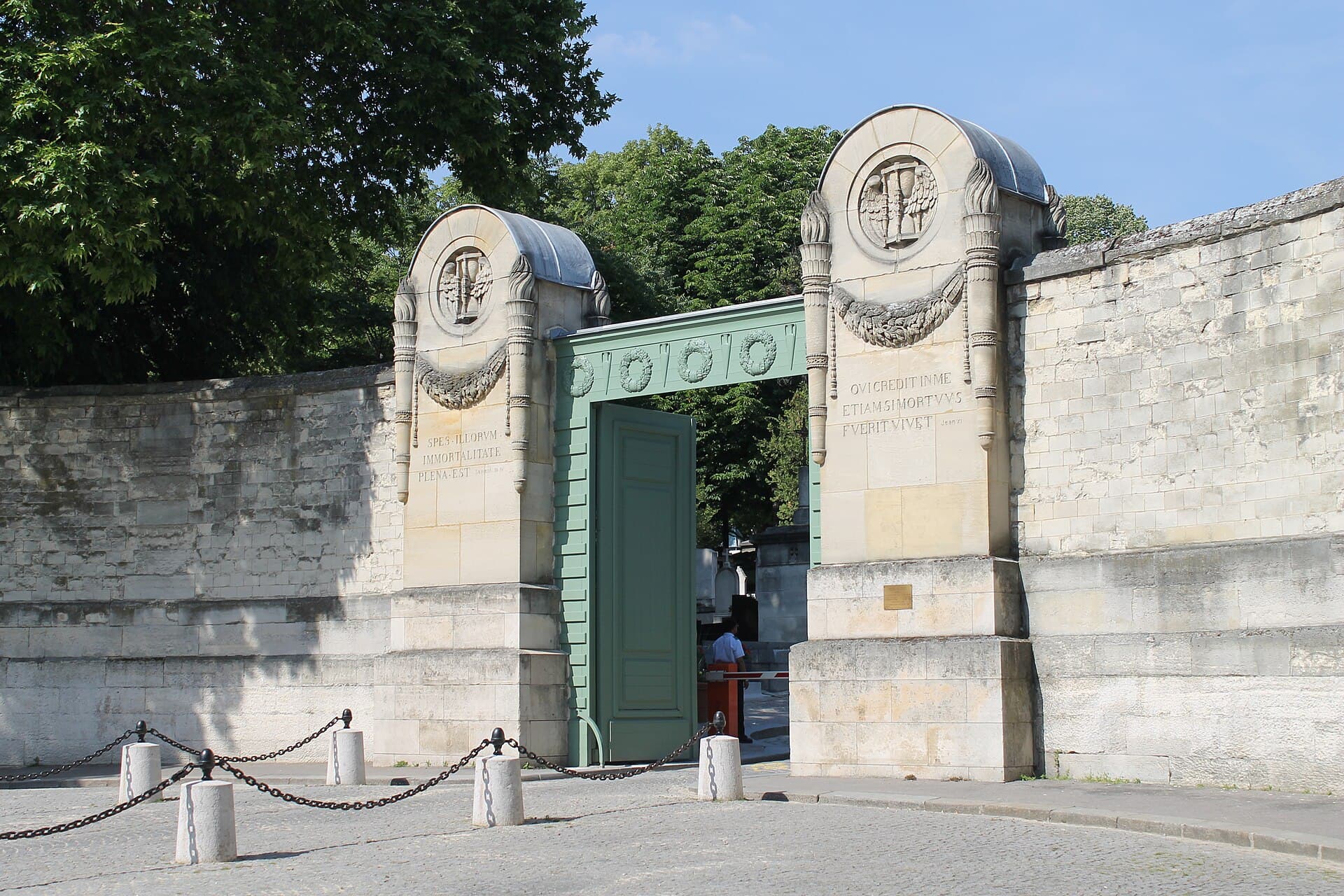 Père-Lachaise Cemetery, Paris