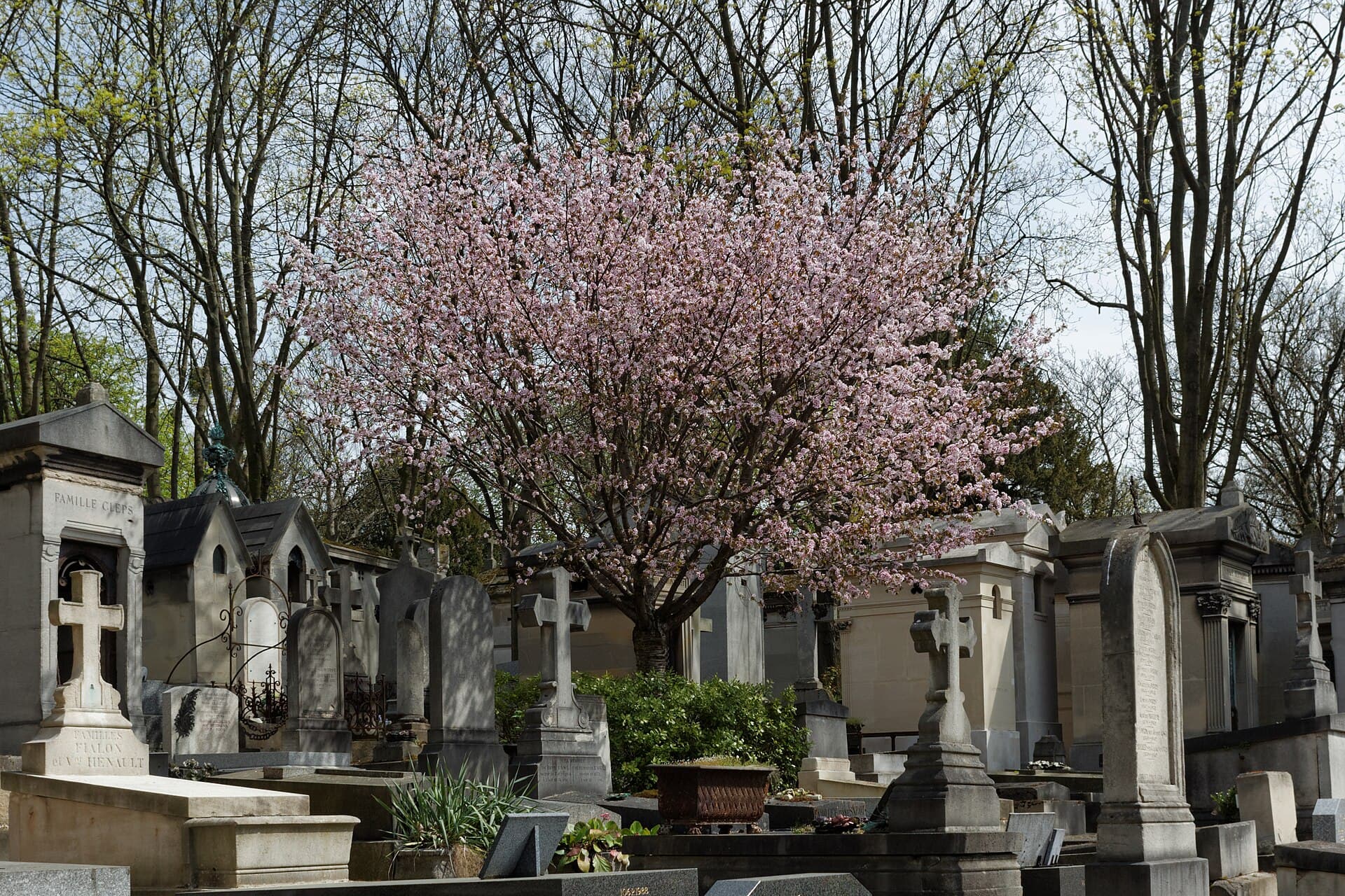 Père-Lachaise Cemetery, Paris