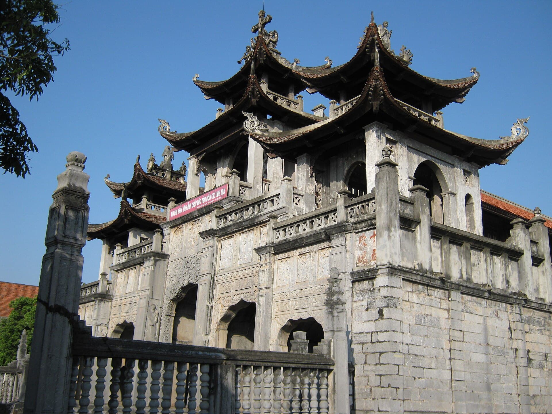 Phat Diem Cathedral