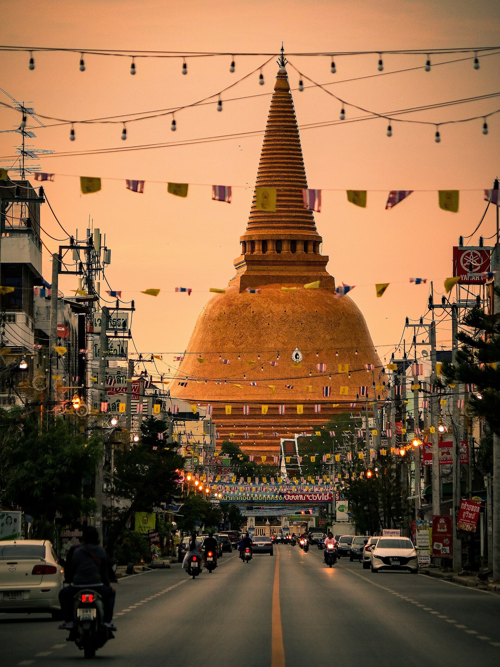 Phra Pathom Chedi, Nakhon Pathom