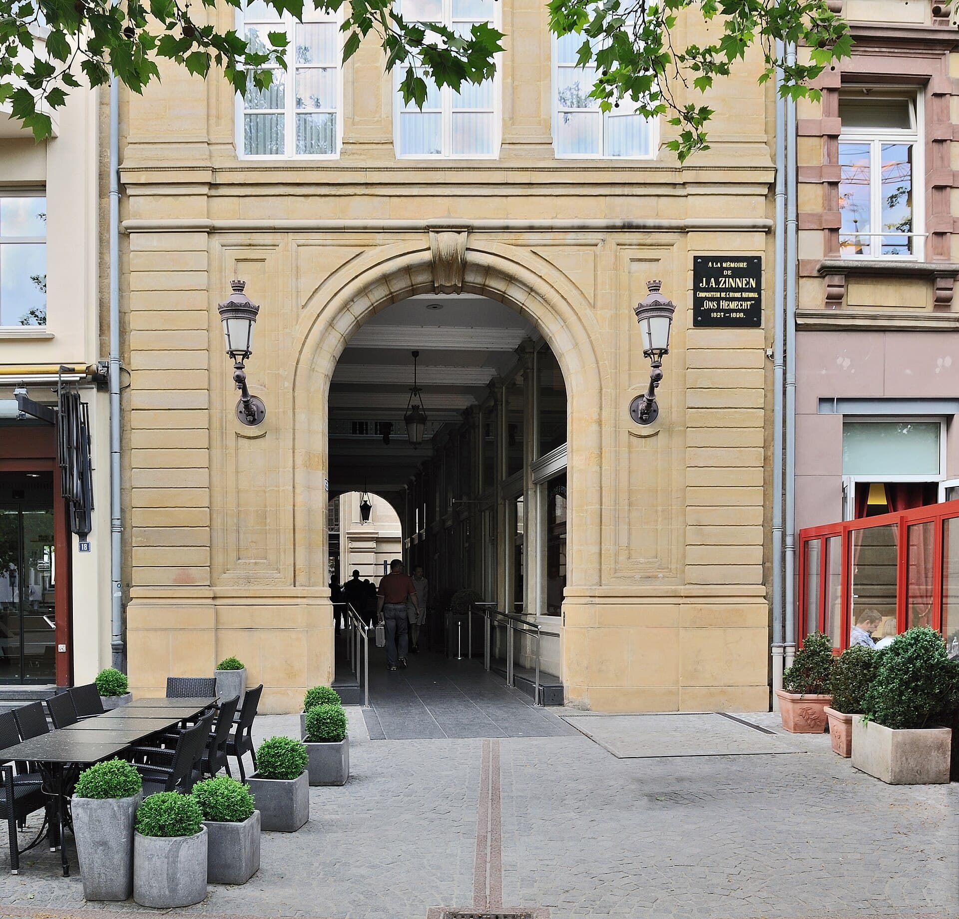 Huet Square, Sibiu