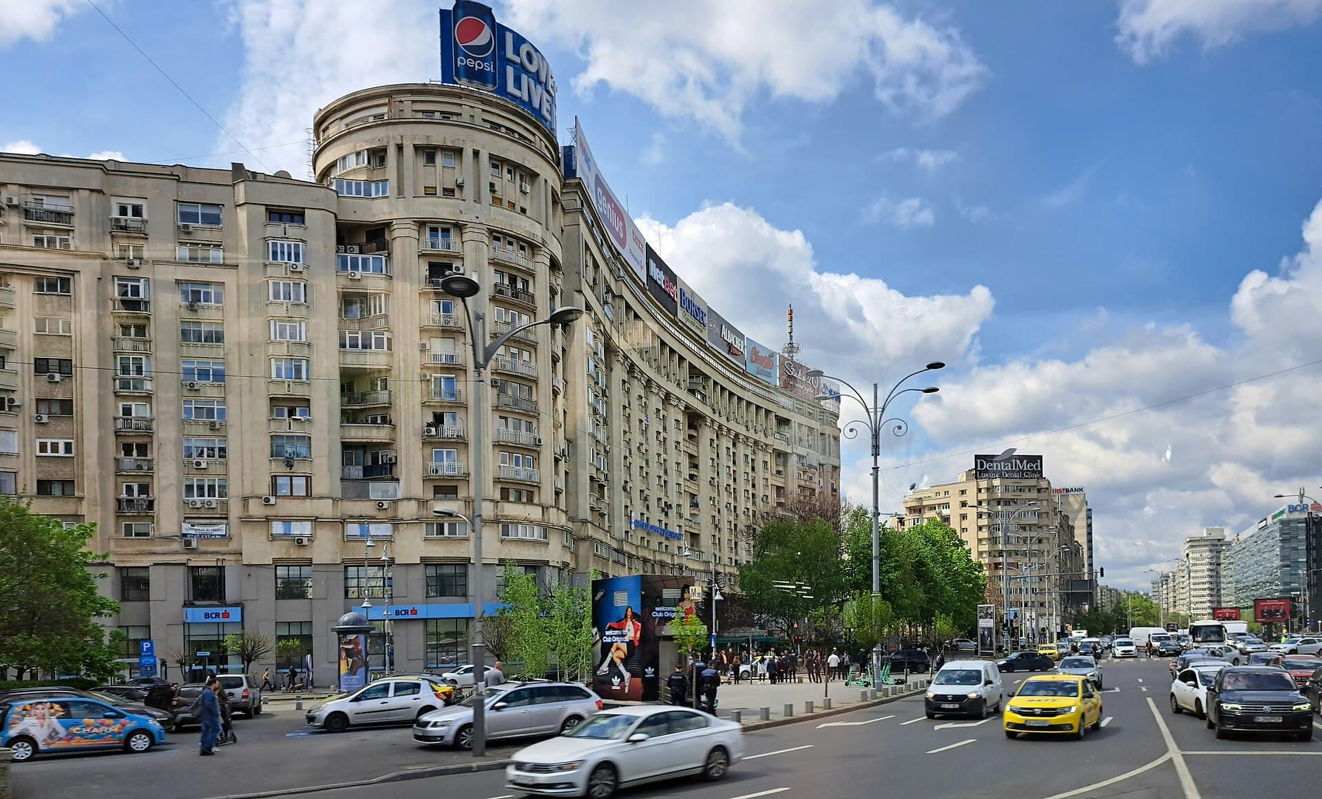 Piața Victoriei, Bucharest