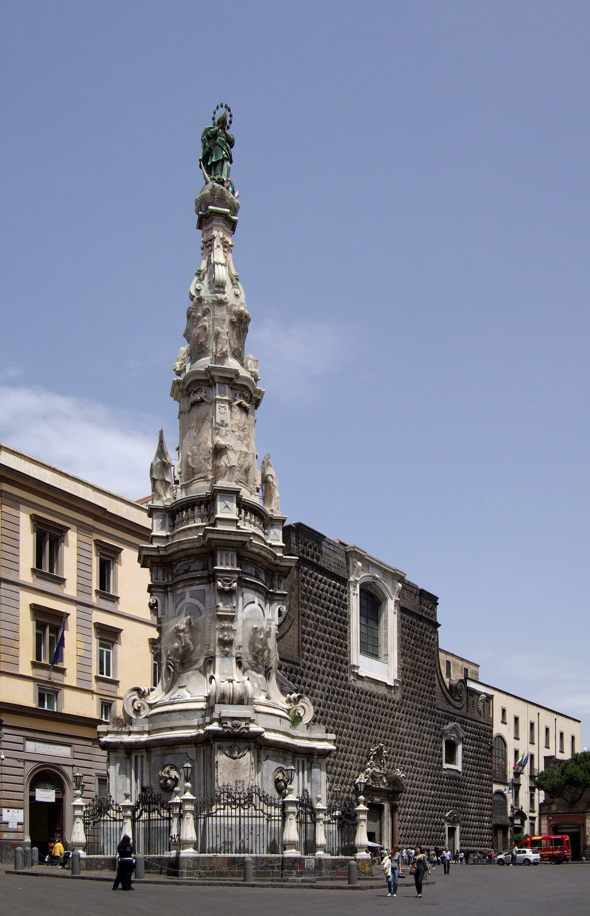 Piazza del Gesù Nuovo, Naples