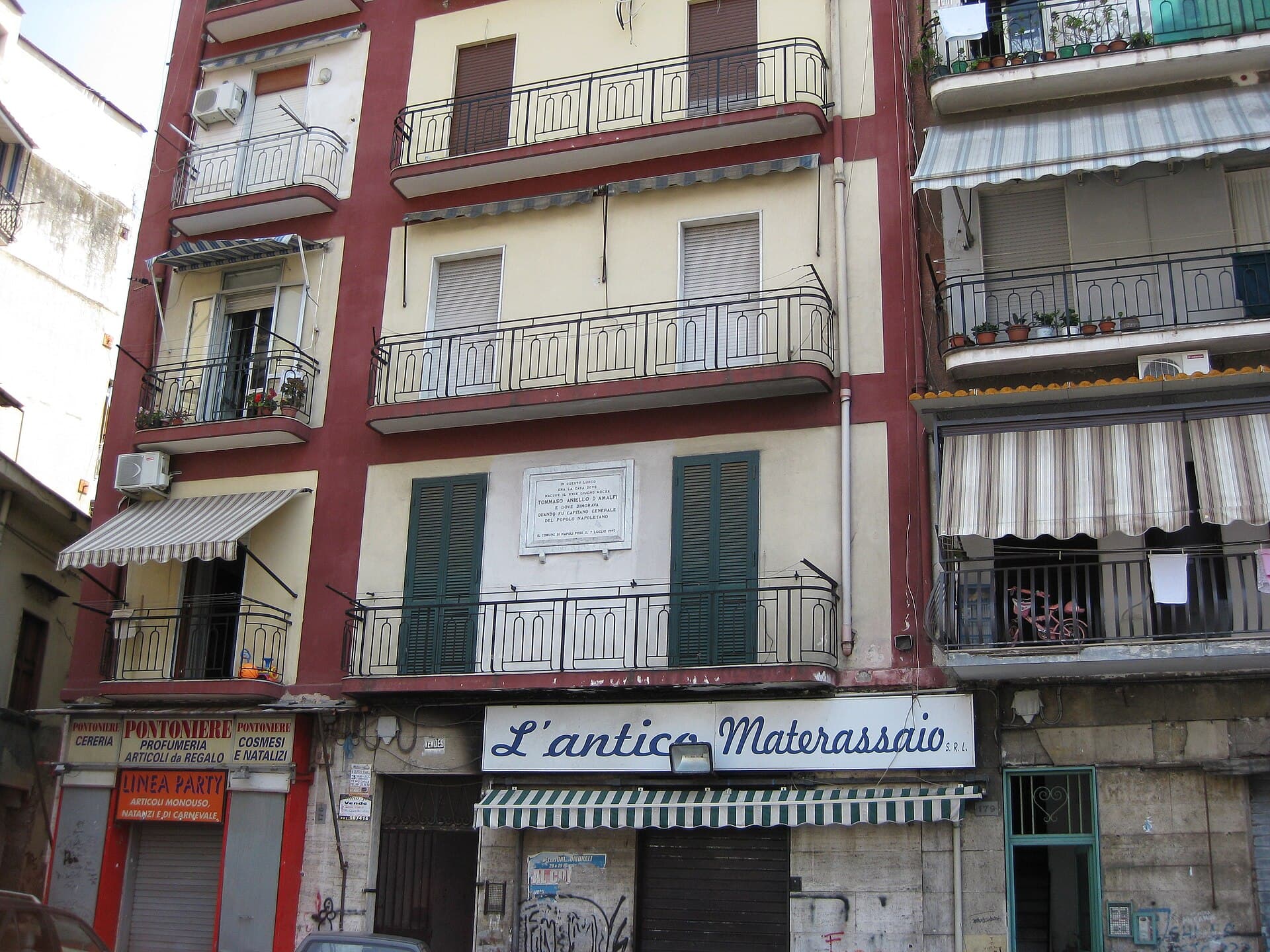 Piazza del Mercato, Naples