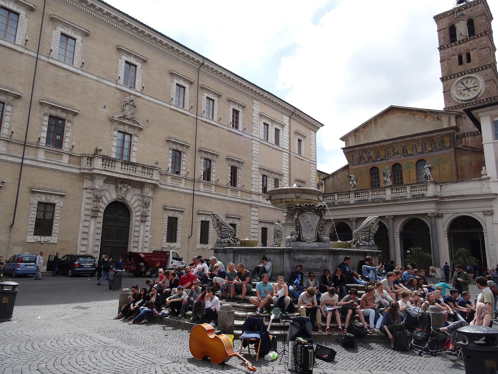 piazza di Santa Maria in Trastevere, Rome