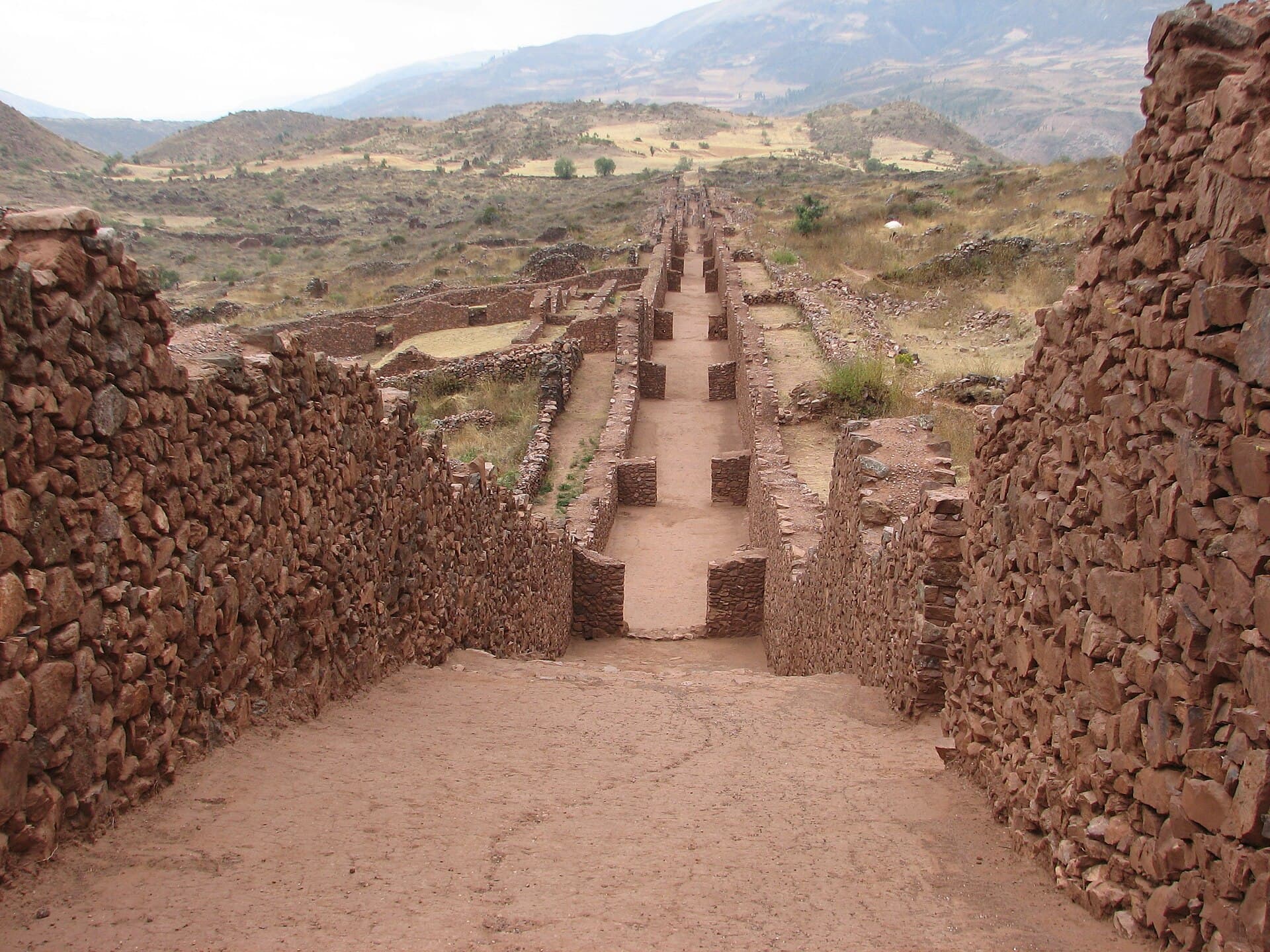 Pikillaqta, the Wari City, Cusco