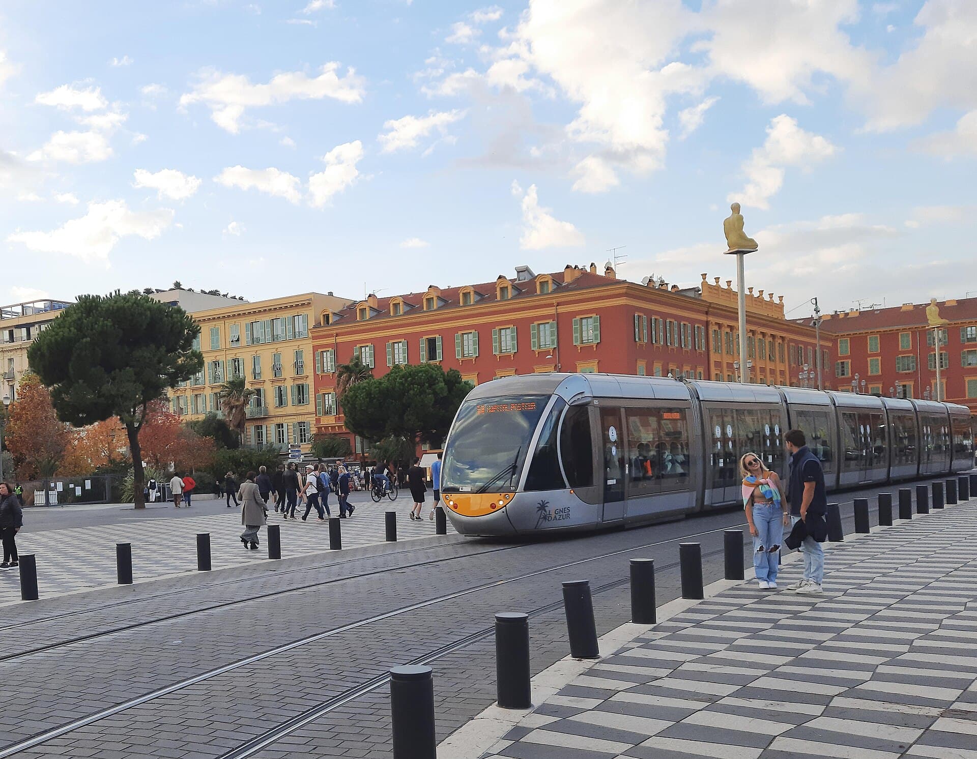Place Garibaldi, Nice