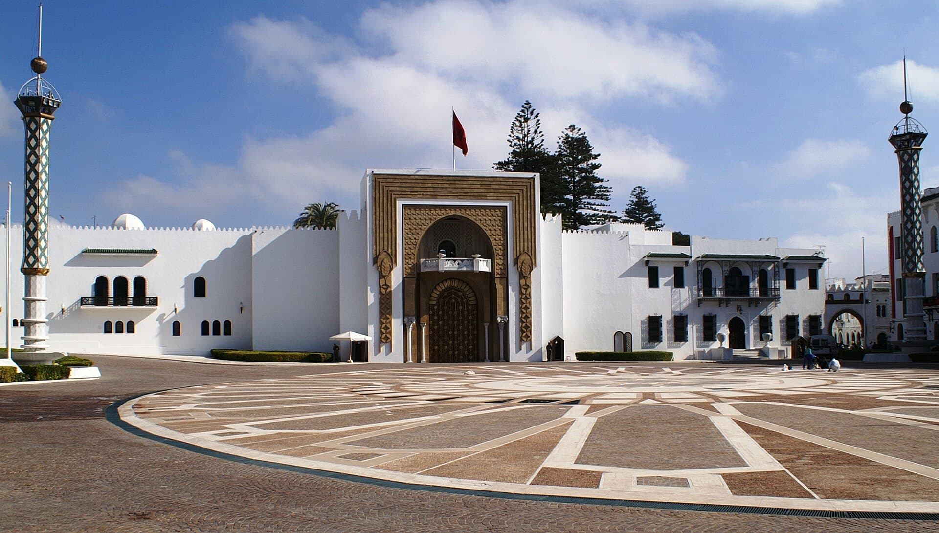 Place Hassan II and the Royal Palace