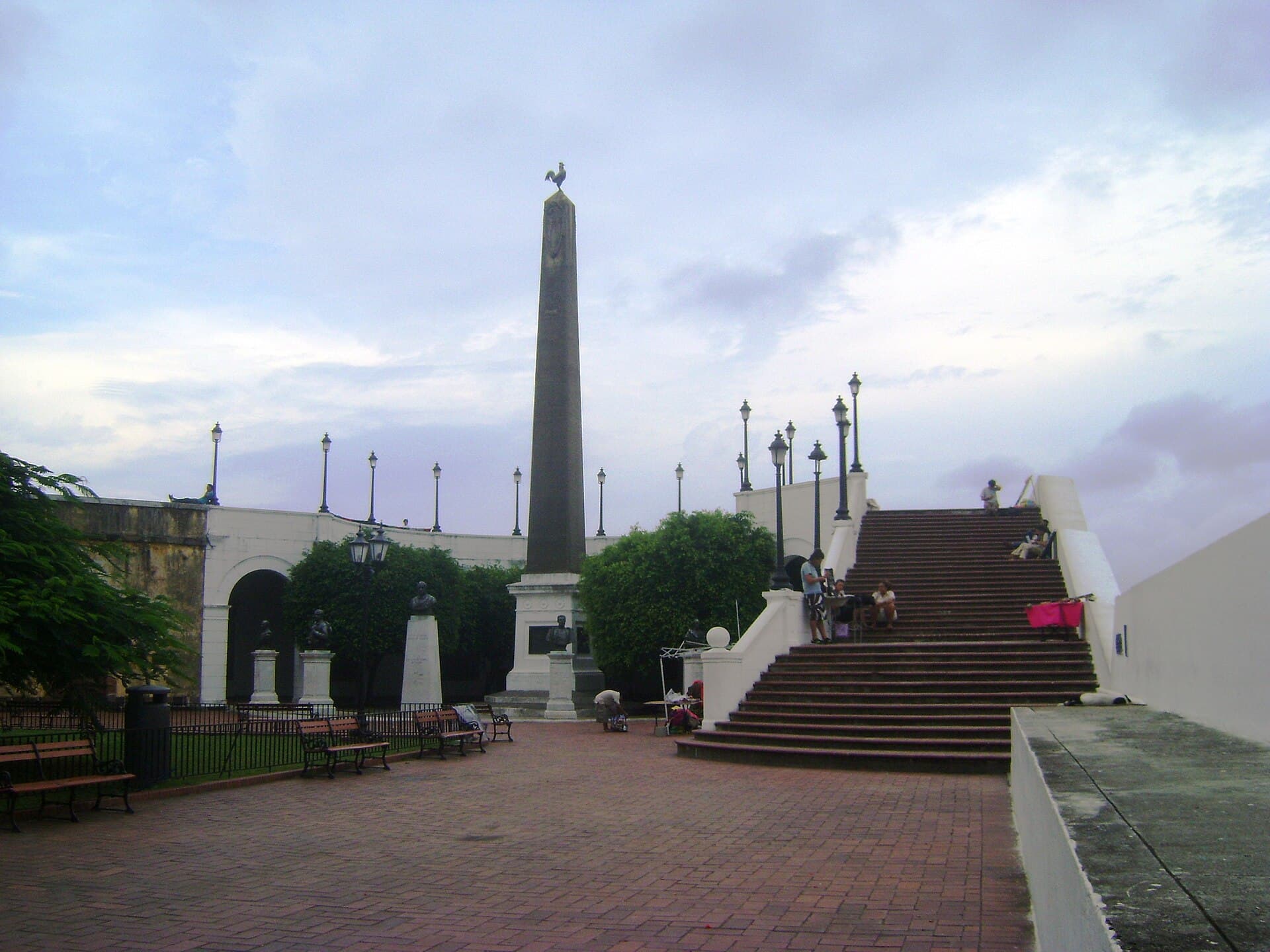 Plaza de Francia, Casco Viejo