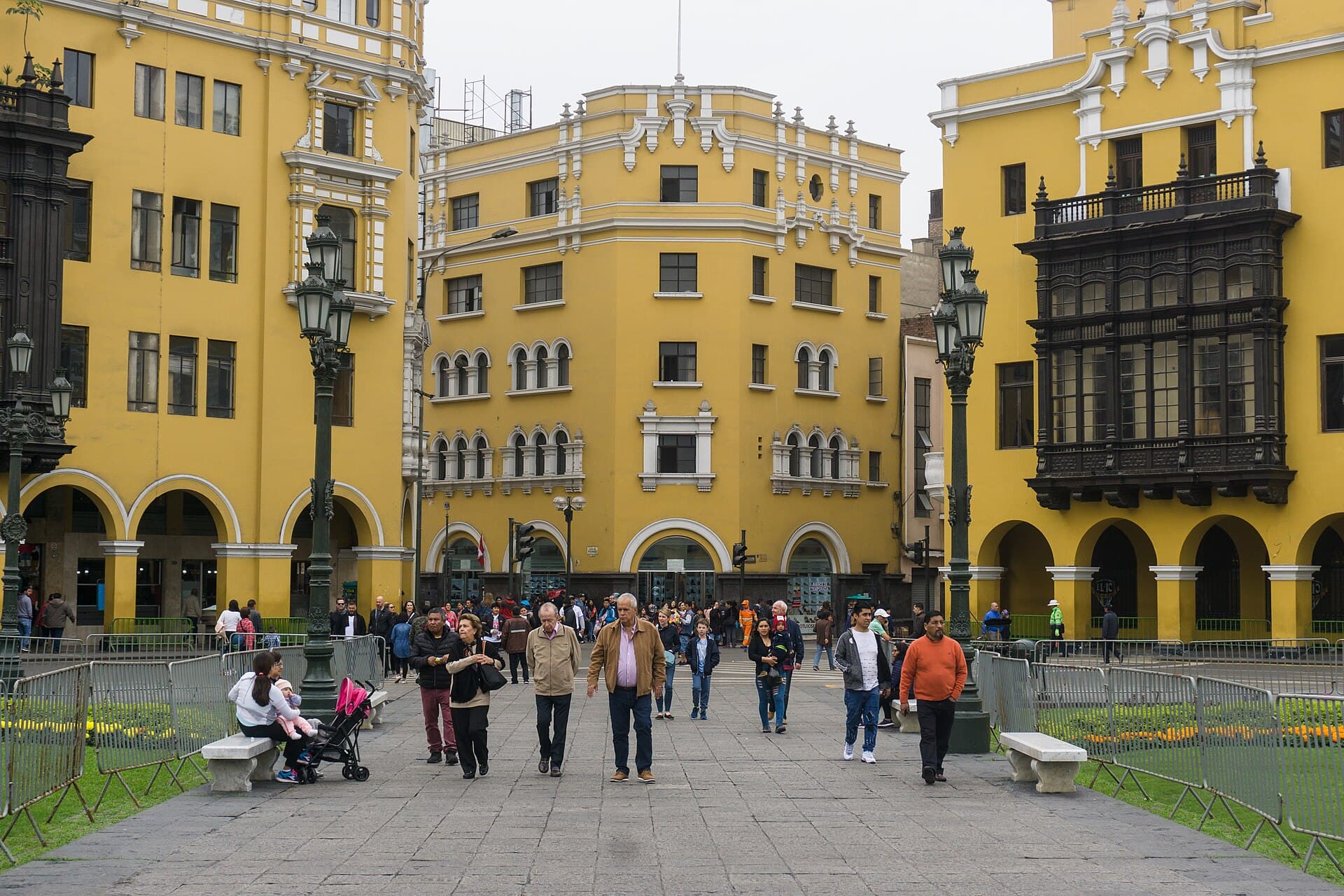 Plaza Mayor, Lima