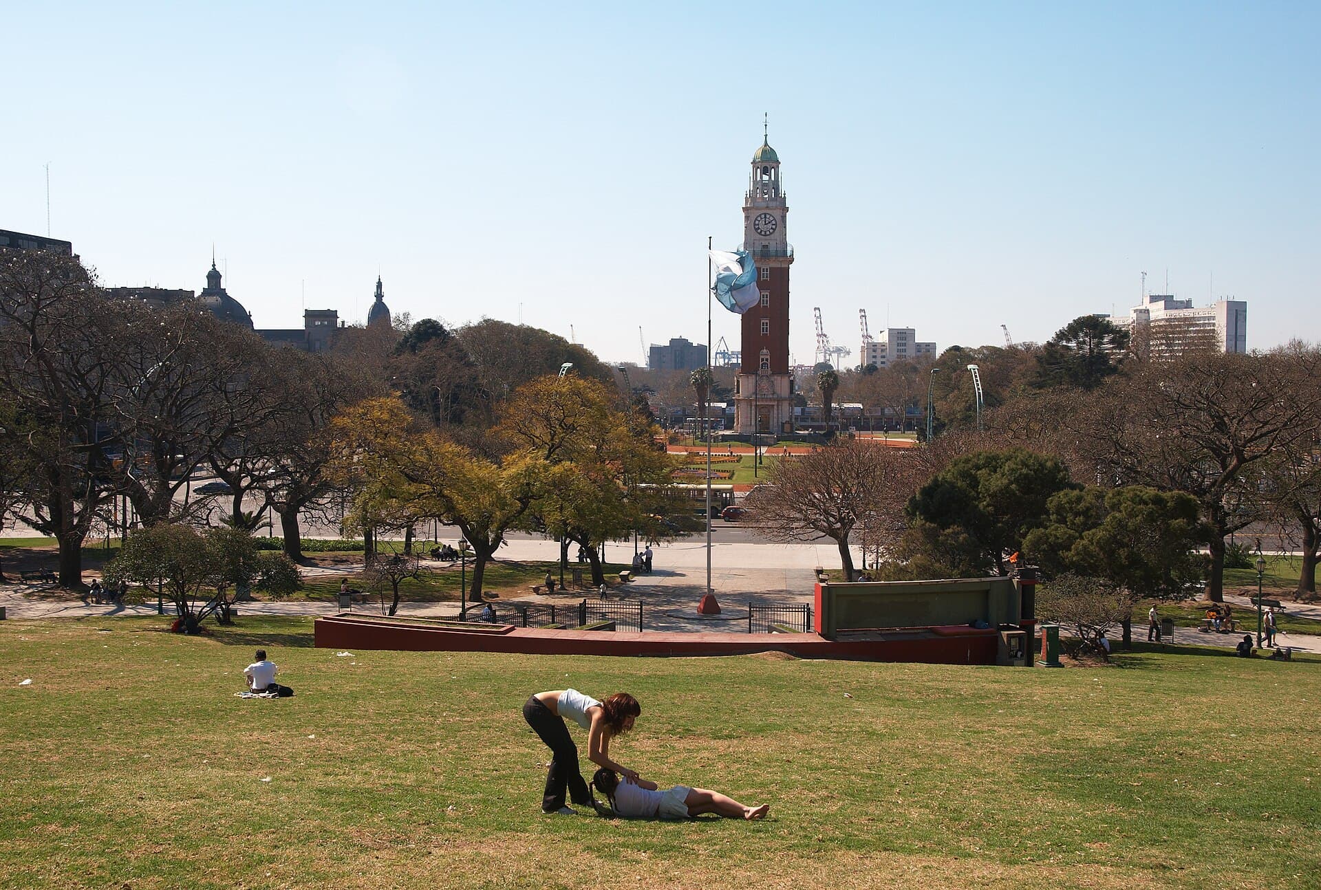 Plaza San Martín (Buenos Aires), Buenos Aires