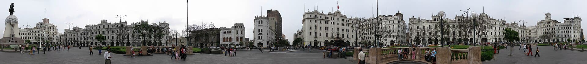 Plaza San Martín, Lima
