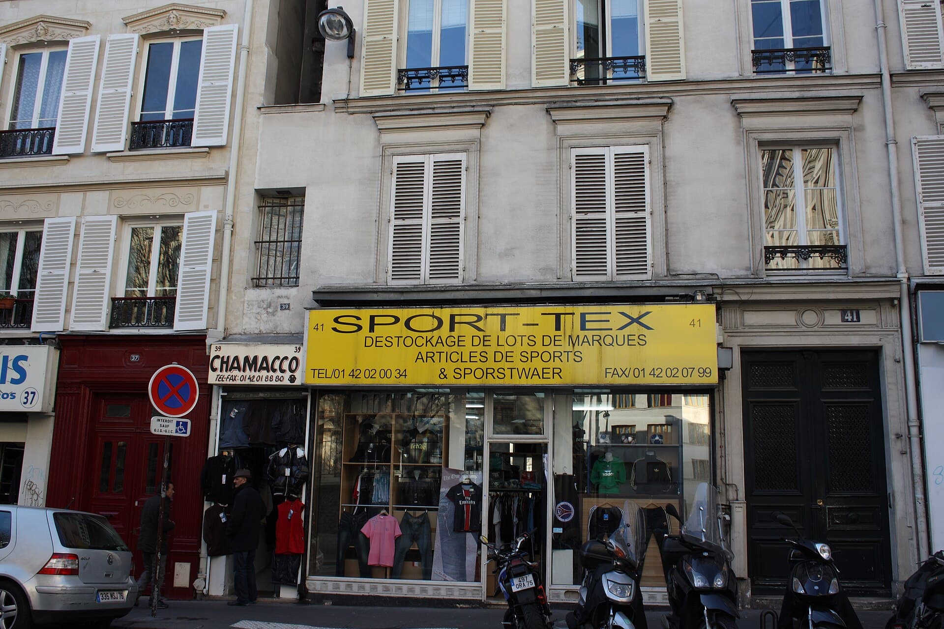 The Smallest House in Paris, Paris