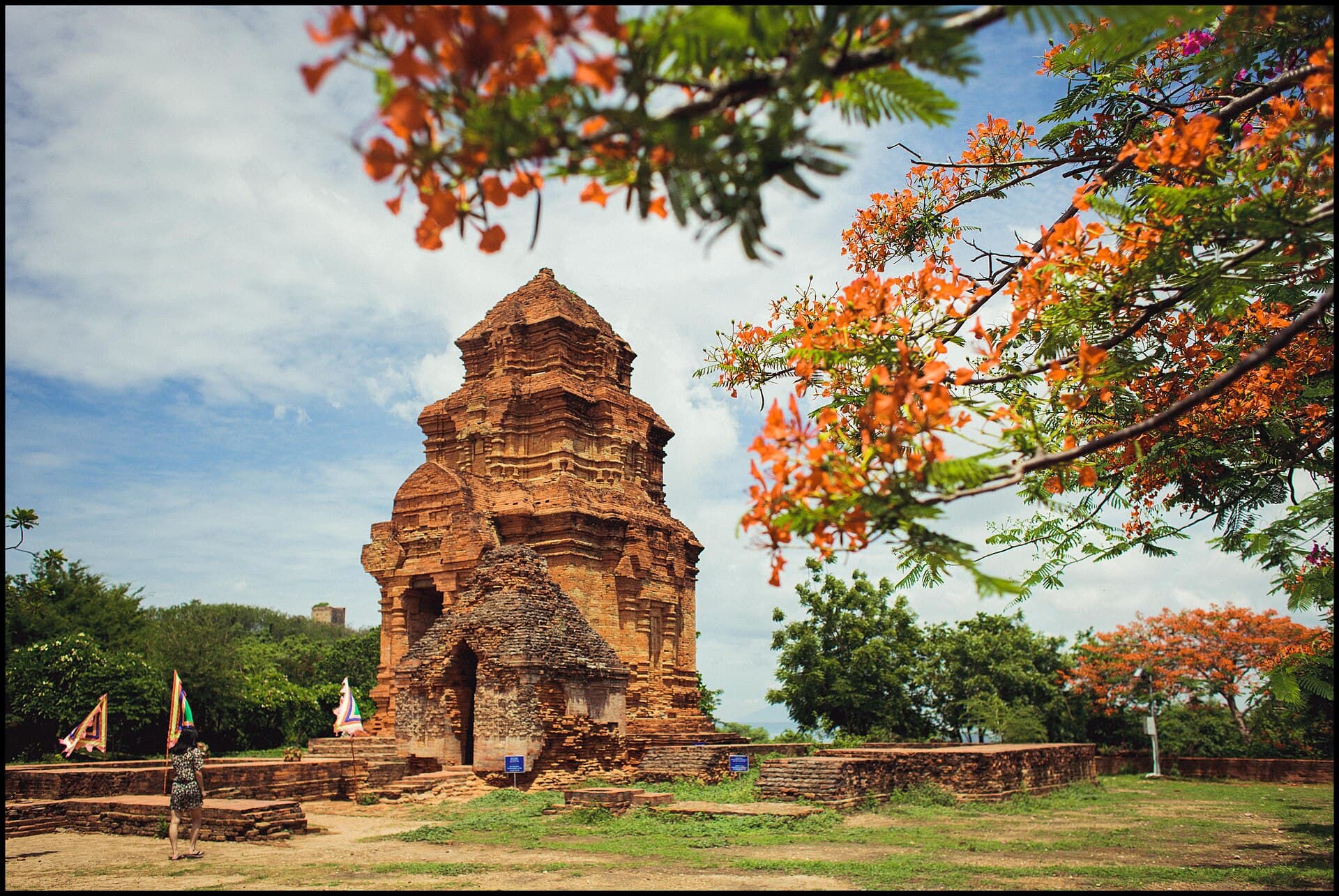 Po Sah Inu Cham Towers, Mui Ne