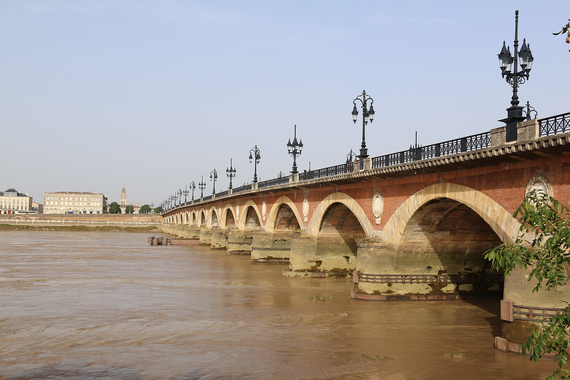 Pont de Pierre, Bordeaux