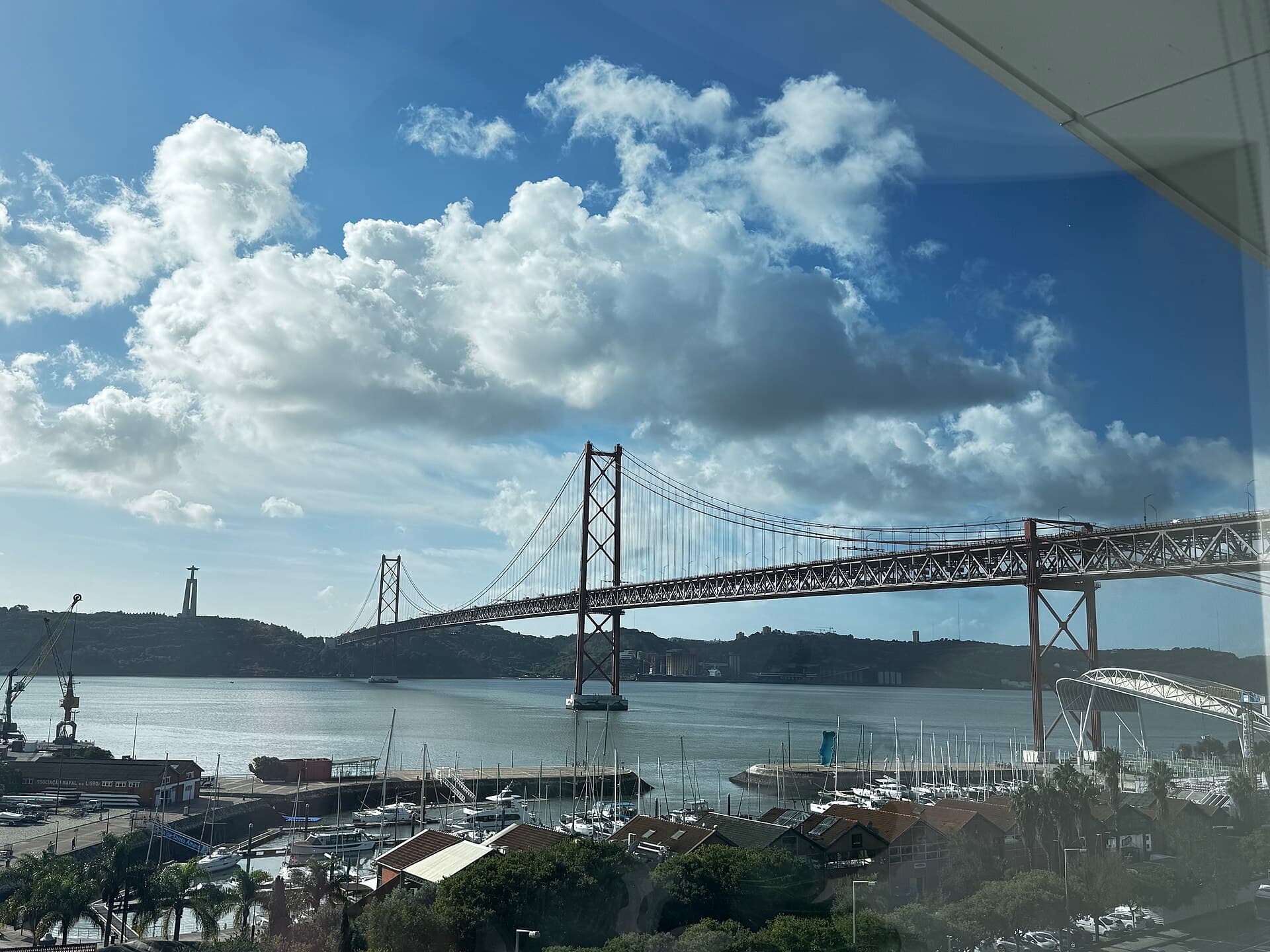 25 de Abril Bridge, Lisbon