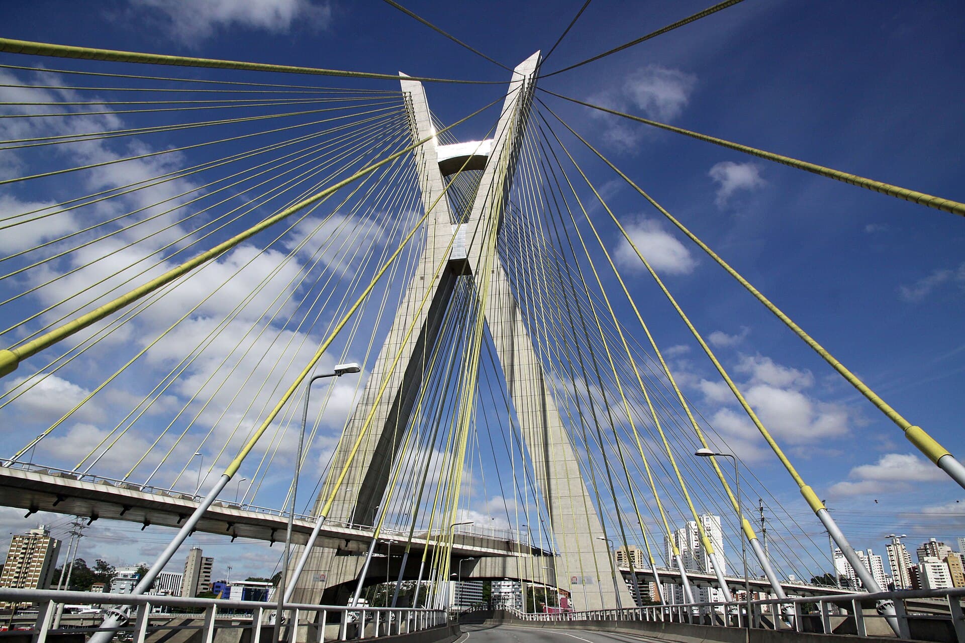 Ponte Estaiada (Octávio Frias de Oliveira Bridge), São Paulo