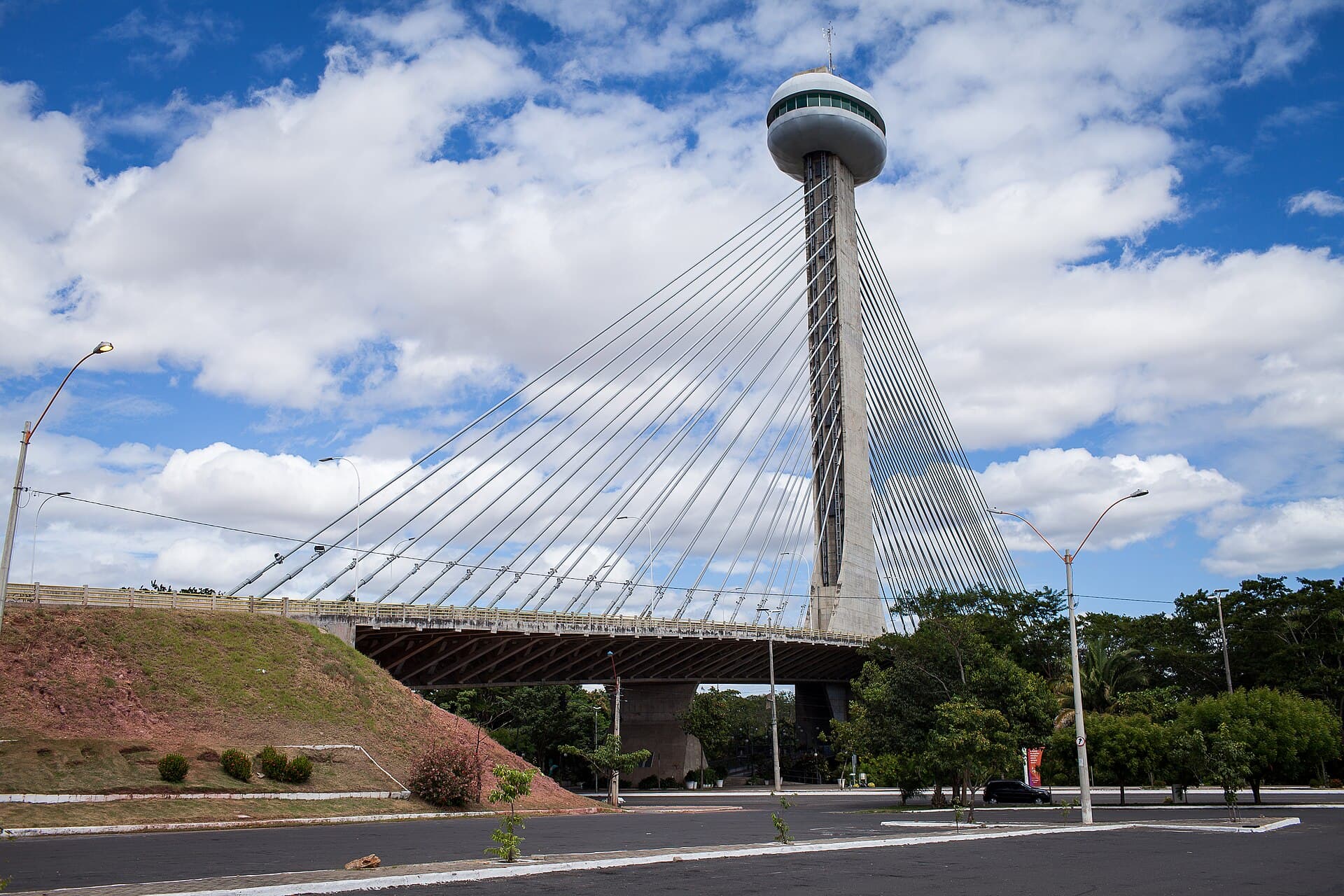 Ponte Estaiada (Teresina), Teresina