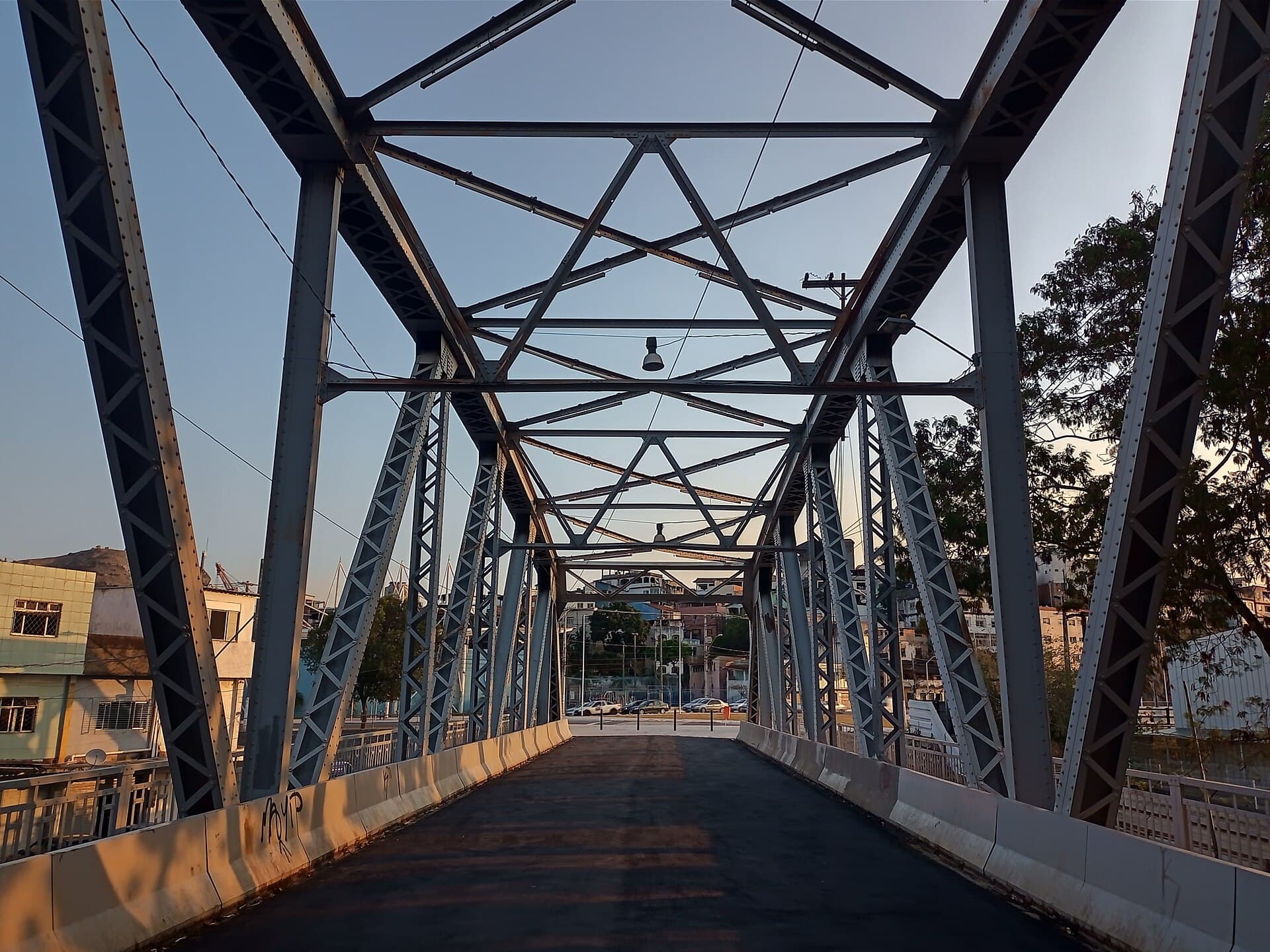 Ponte Florentino Avidos, Vitória