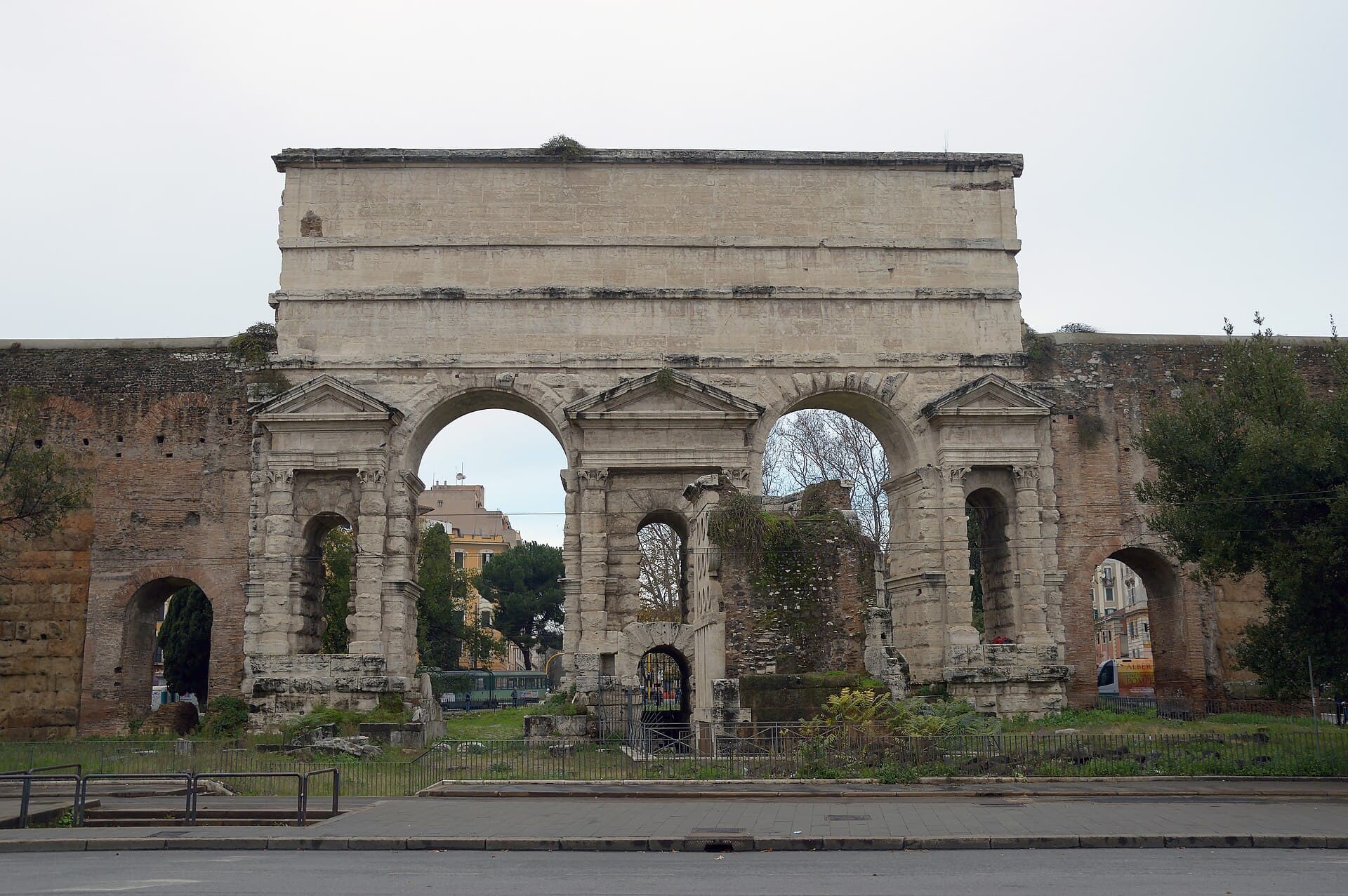 Porta Maggiore, Rome