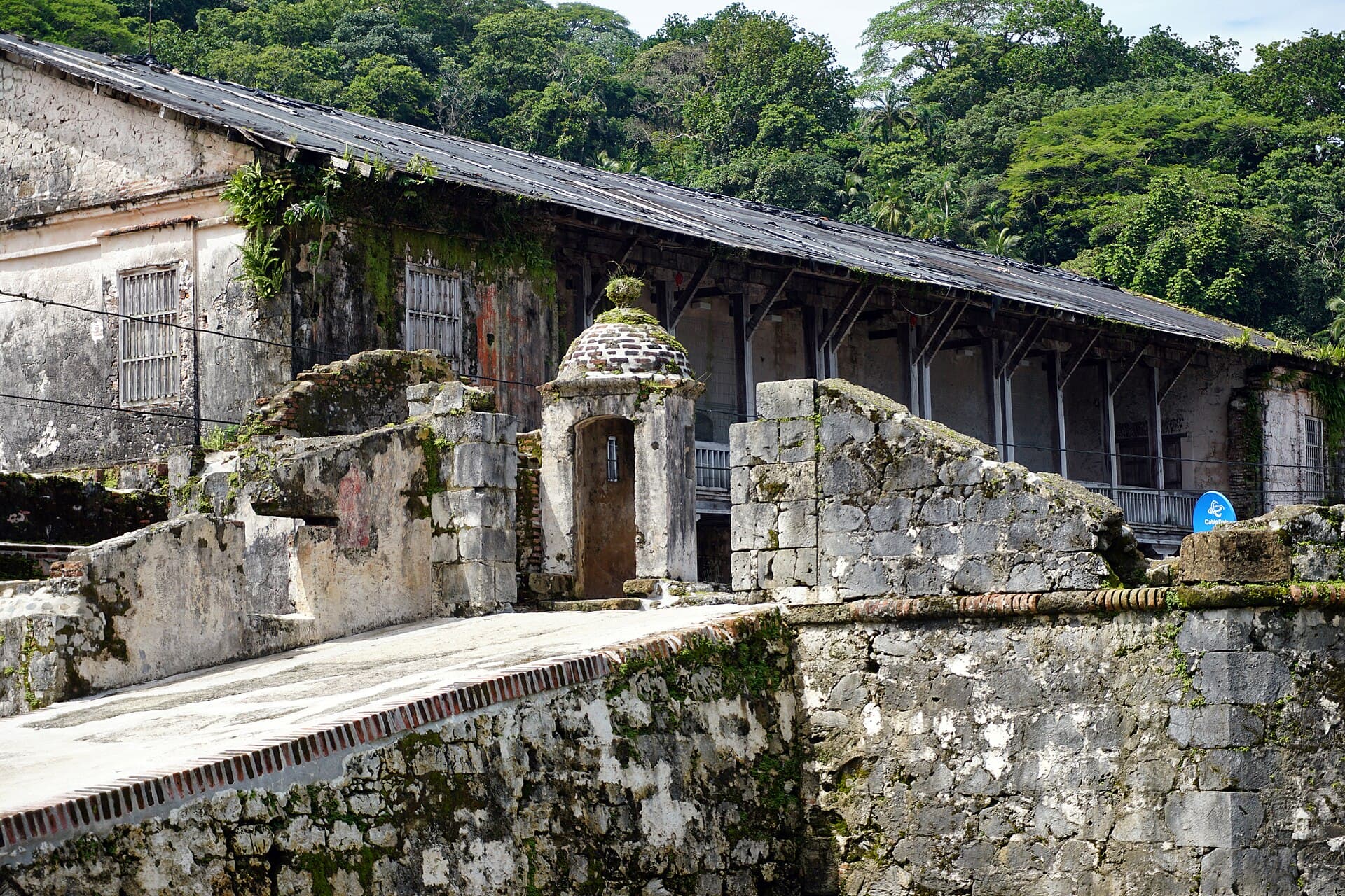 Portobelo forts