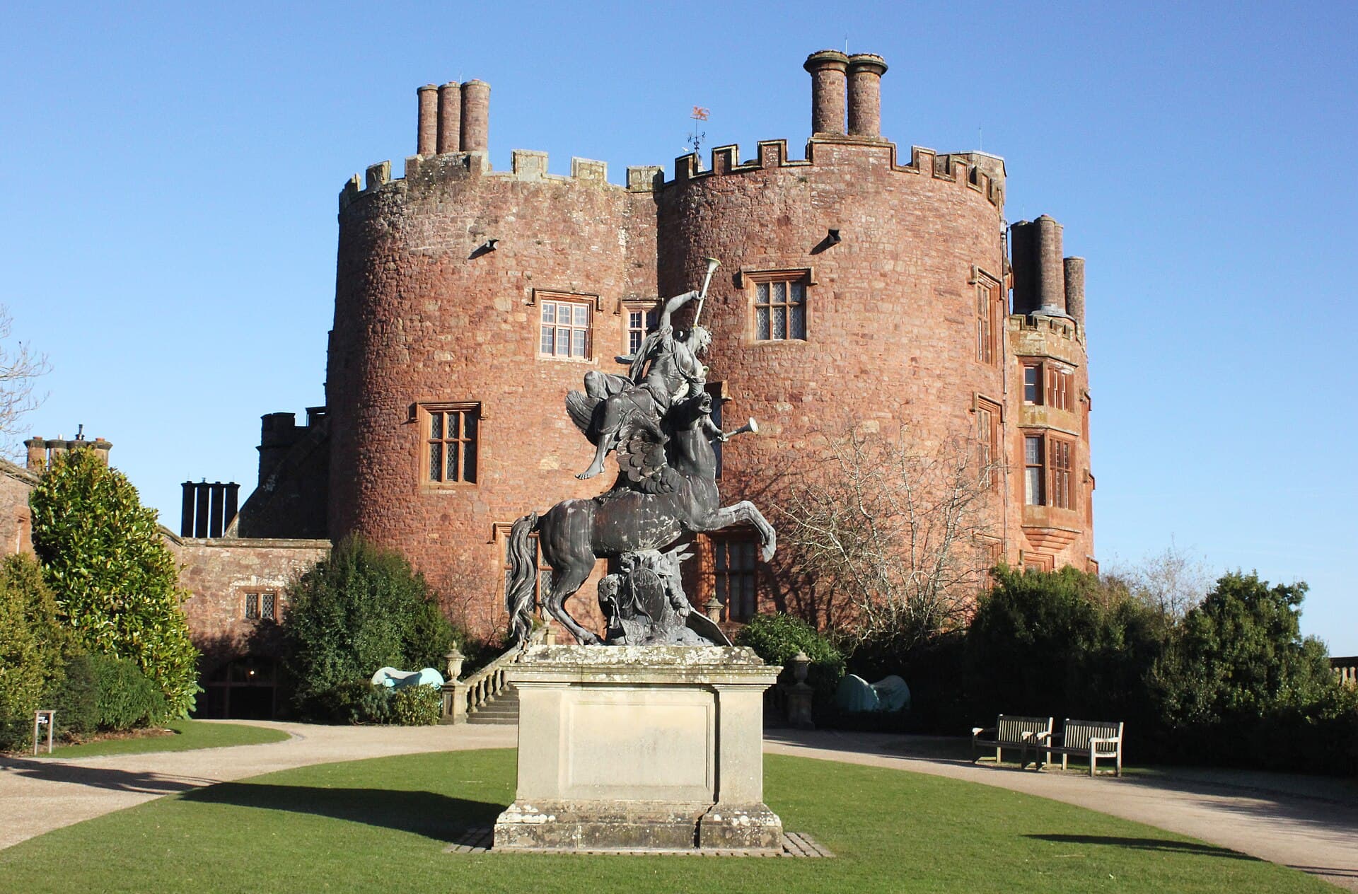 Powis Castle and Garden, Chester