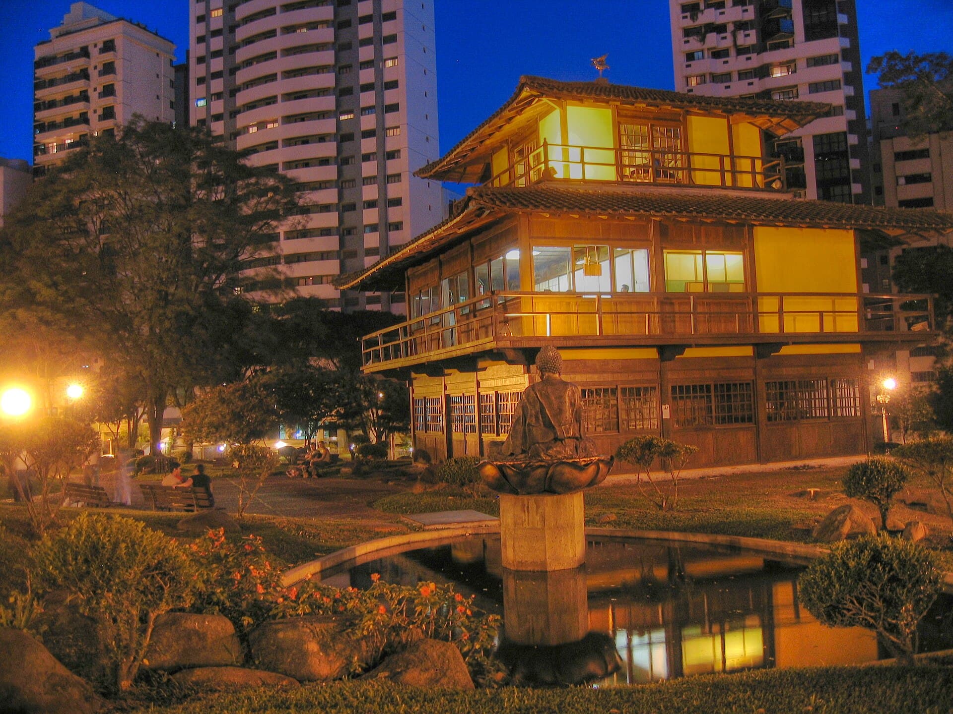 Praça do Japão, Curitiba