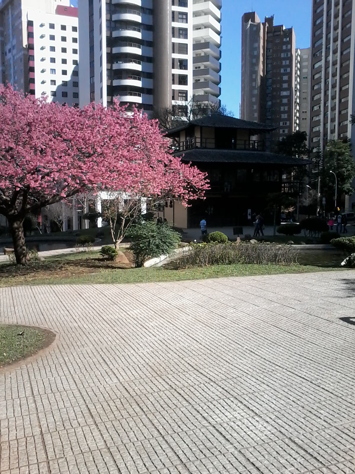 Praça do Japão, Curitiba