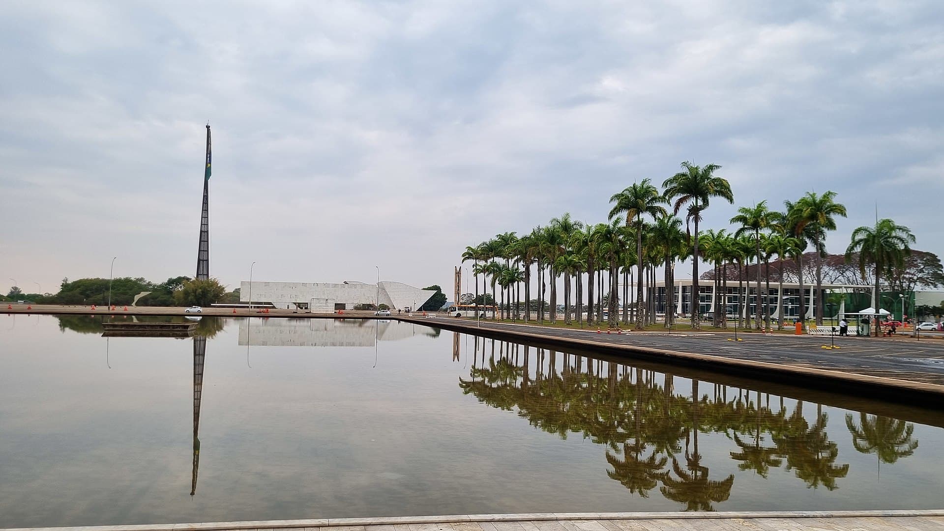 Praça dos Três Poderes (Three Powers Plaza), Brasília