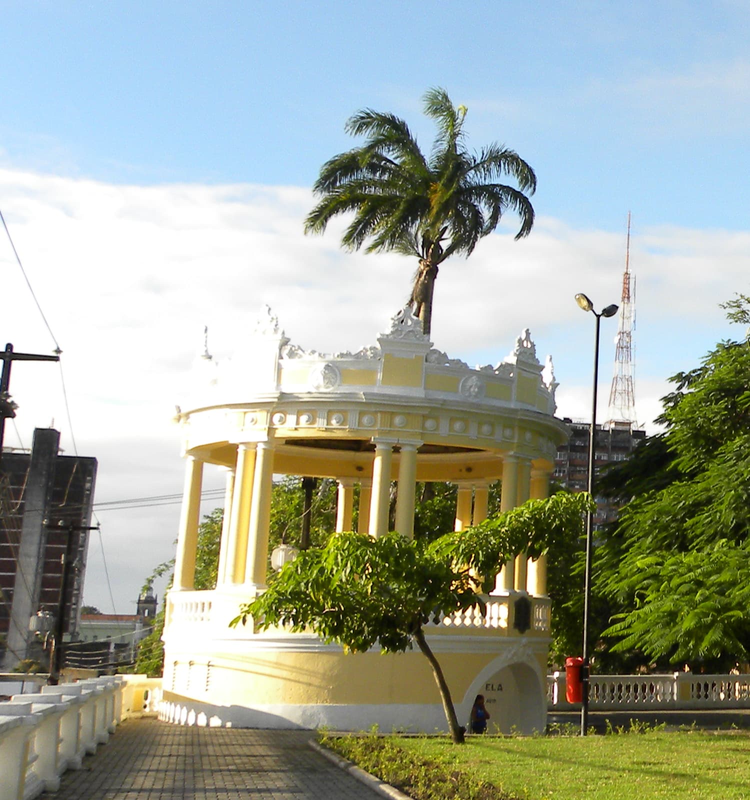 Praça Venâncio Neiva and the Tea Pavilion, João Pessoa