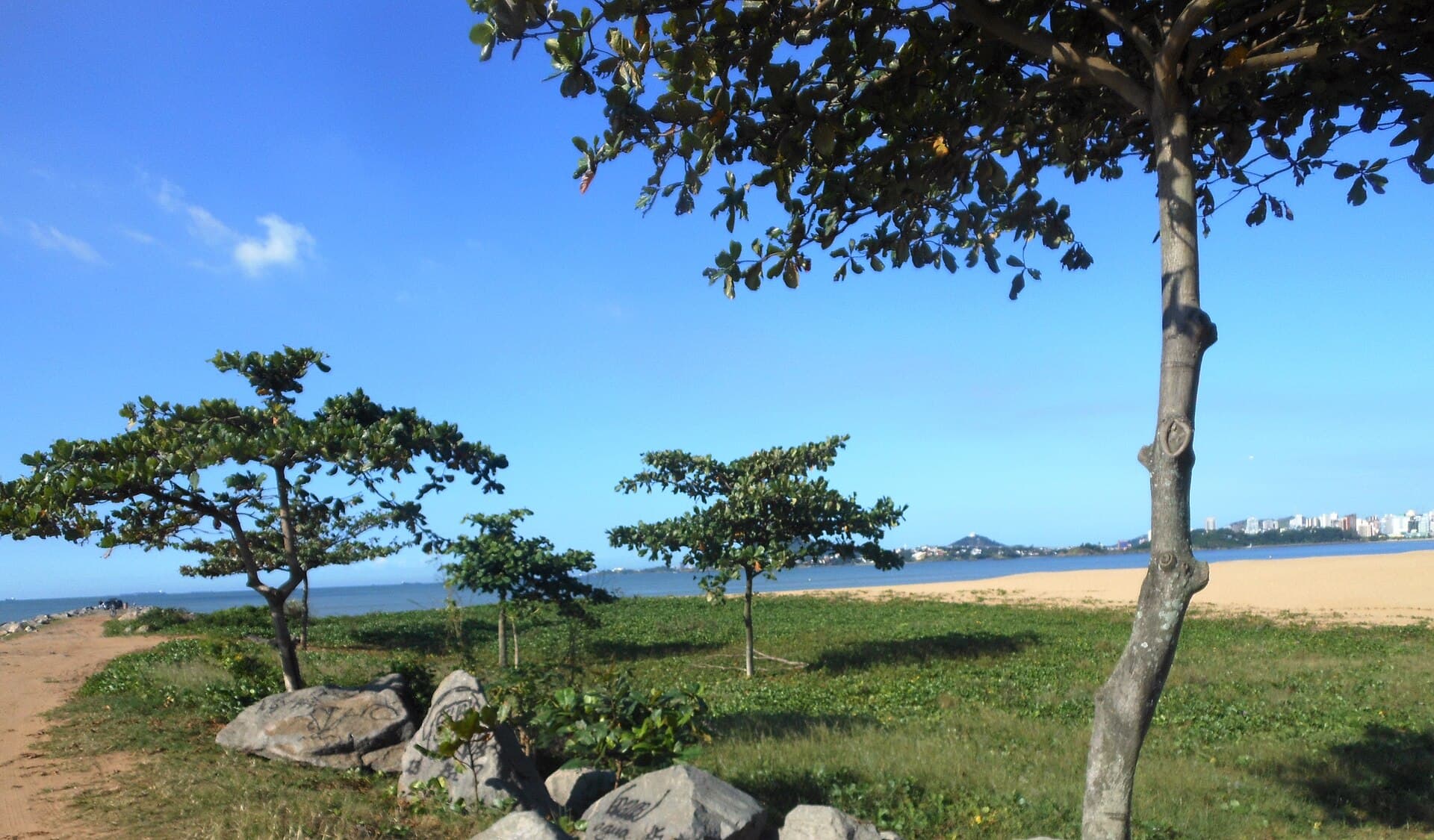Camburi Beach, Vitória