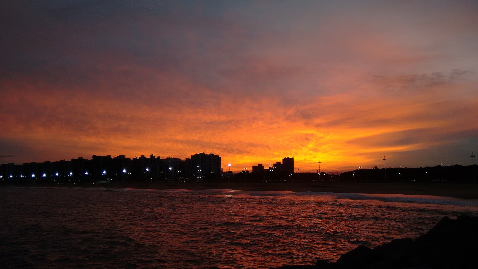 Camburi Beach, Vitória