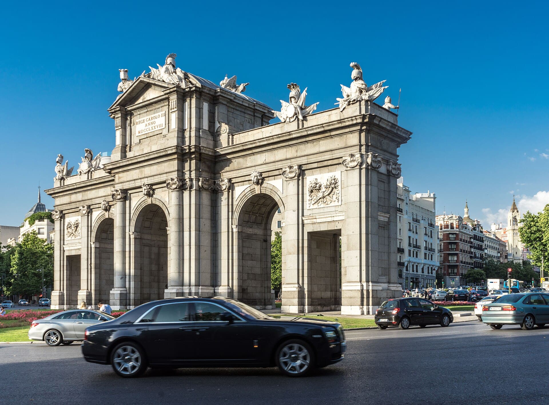 Puerta de Alcalá, Madrid