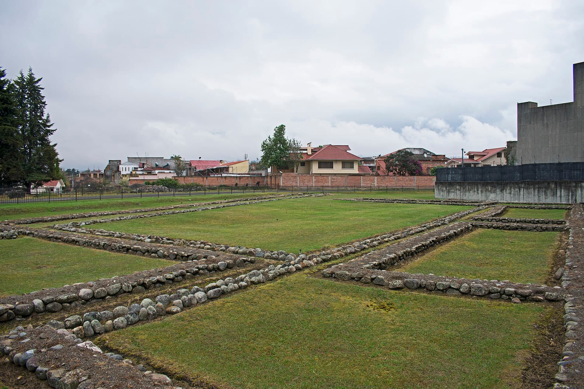 Pumapungo Inca ruins, Cuenca