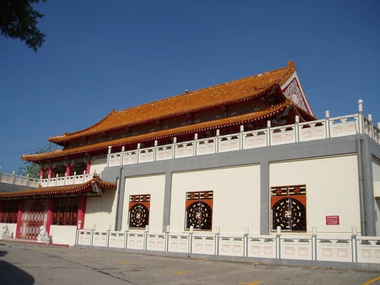 Puu Jih Shih Temple above Sandakan Bay