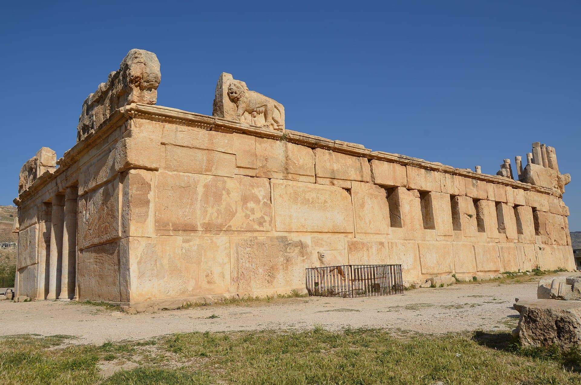 Qasr al-Abd (Iraq al-Amir), Iraq al-Amir
