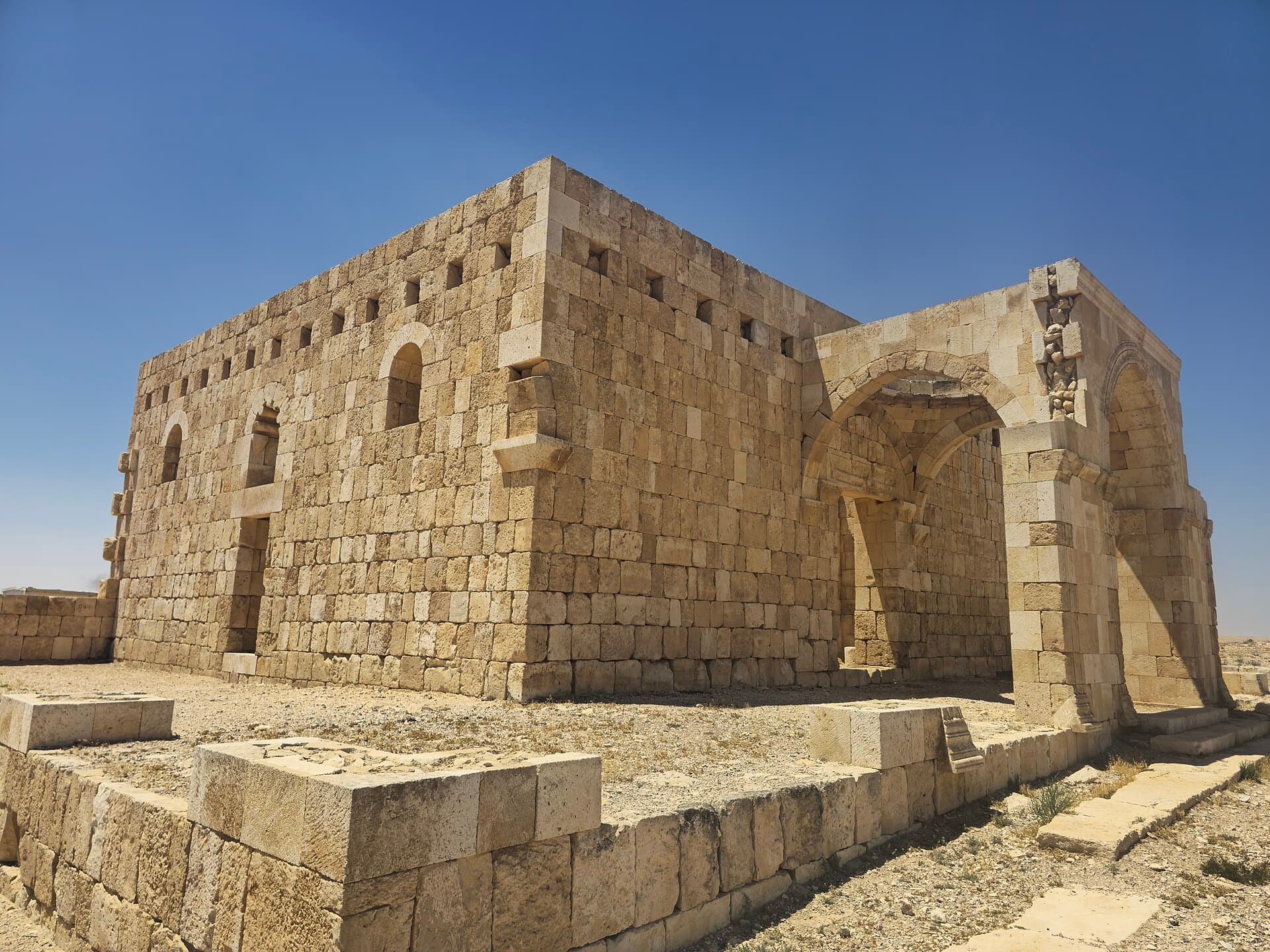 قصر الحلابات، الحلابات