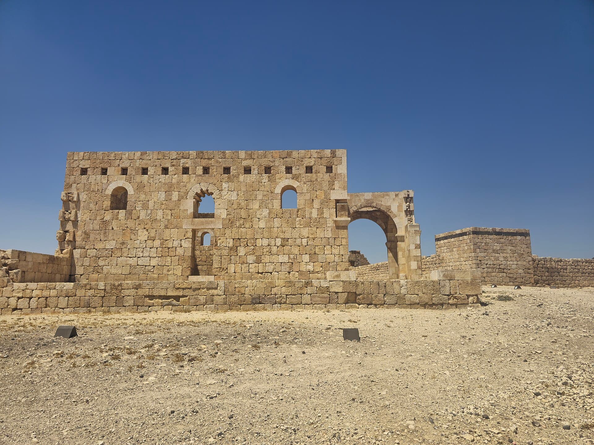 قصر الحلابات، الحلابات
