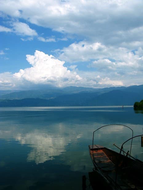 Qionghai Lake