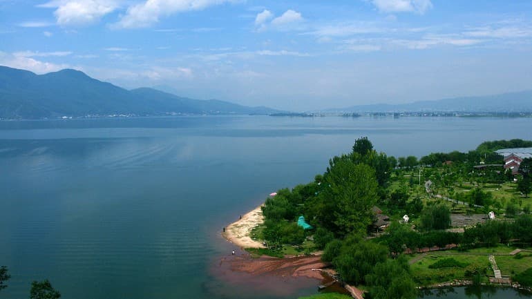 Qionghai Lake