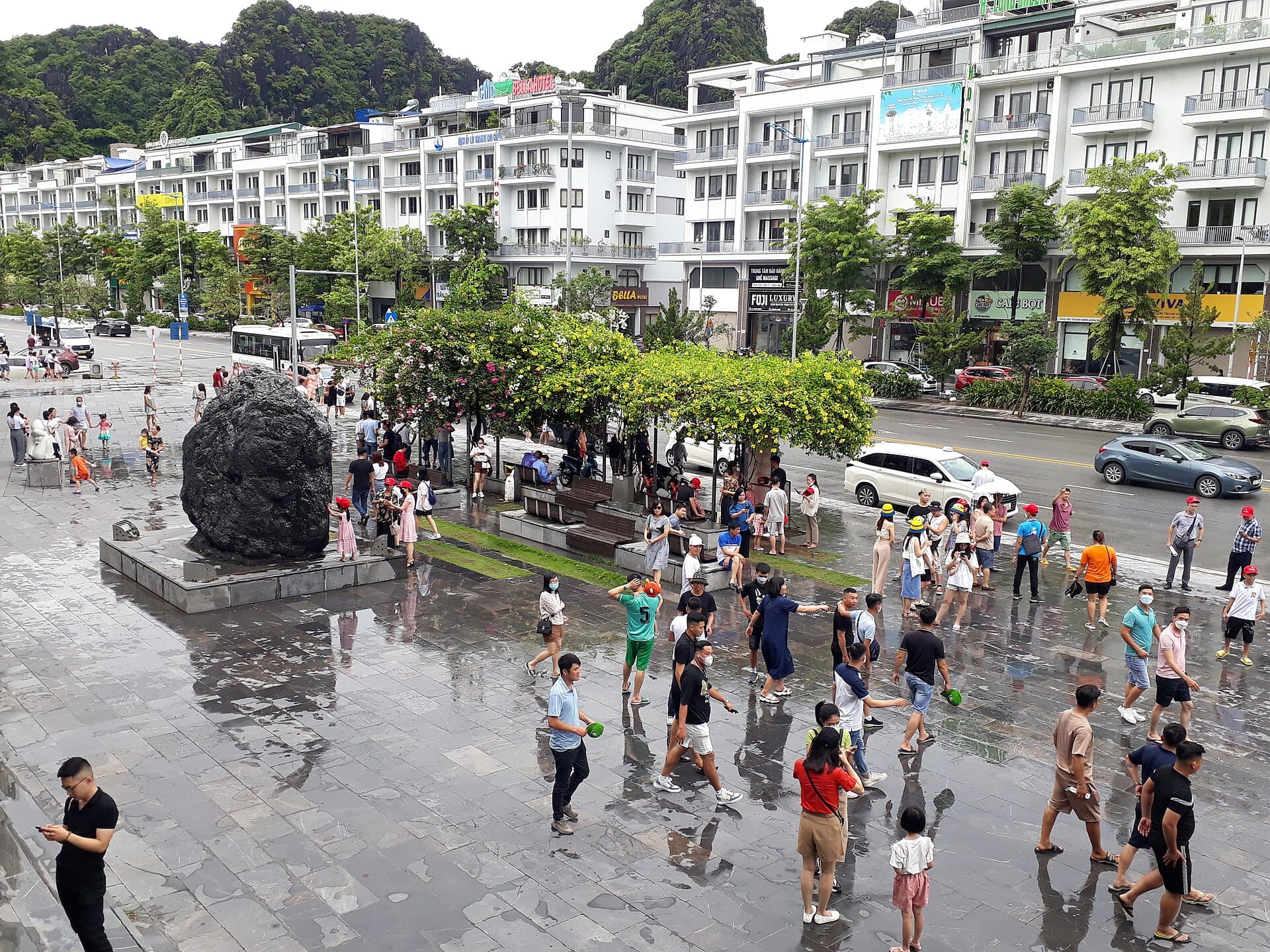 Quang Ninh Museum, Ha Long