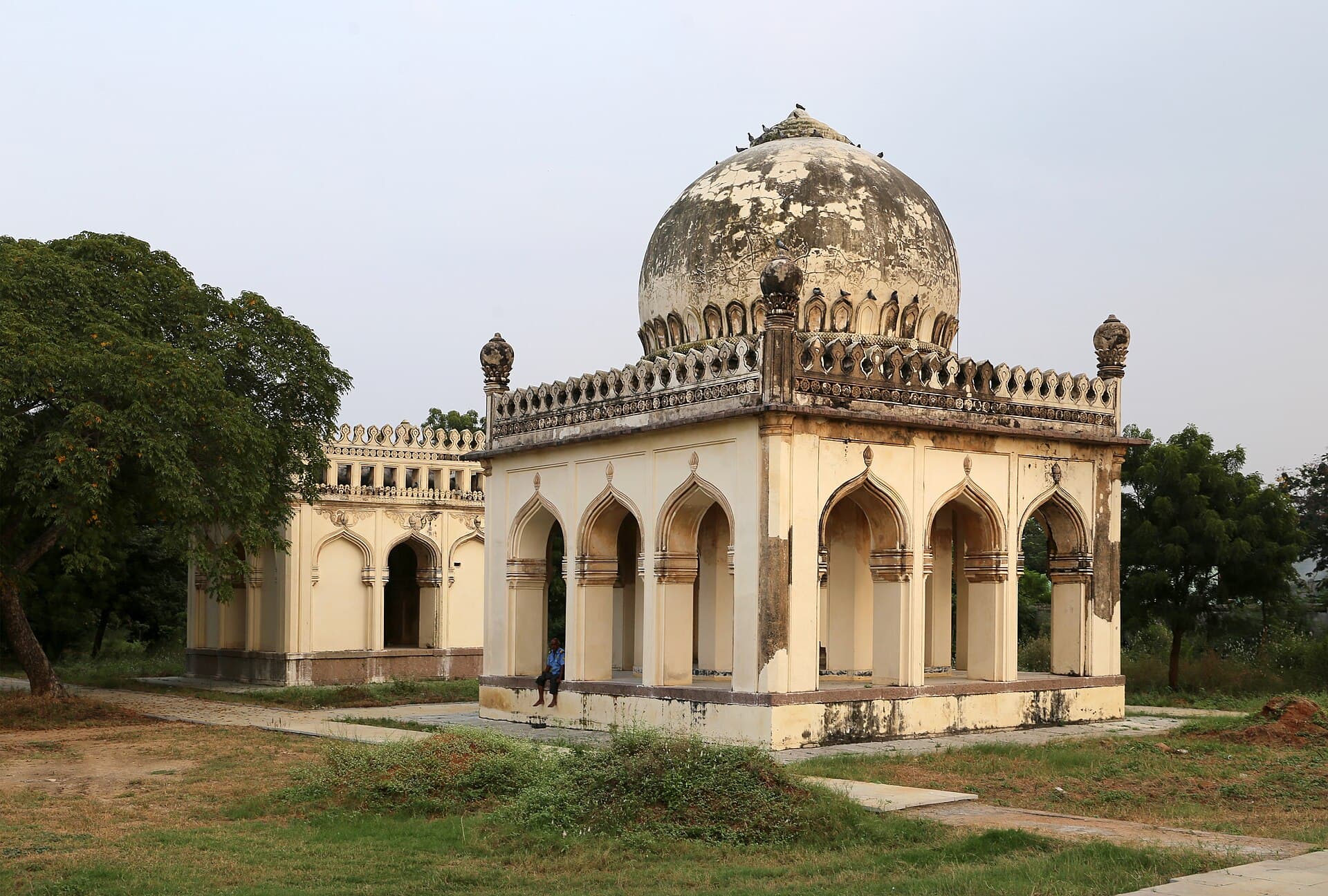 Qutb Shahi Tombs